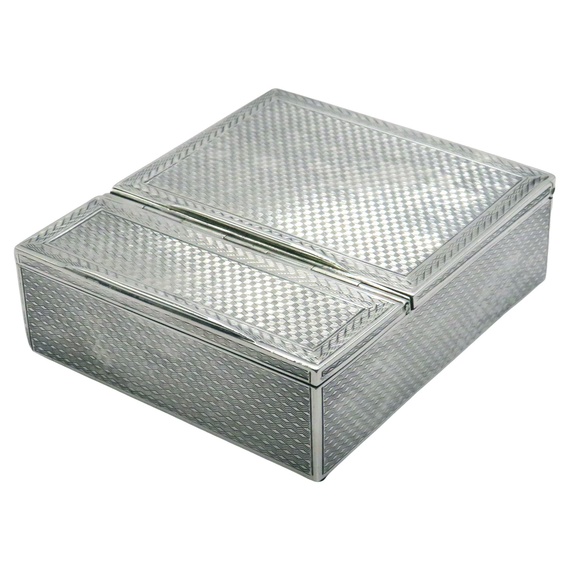 A Very Good & Large Art Deco Sterling Silver Stamp Box, Hallmarked London 1913