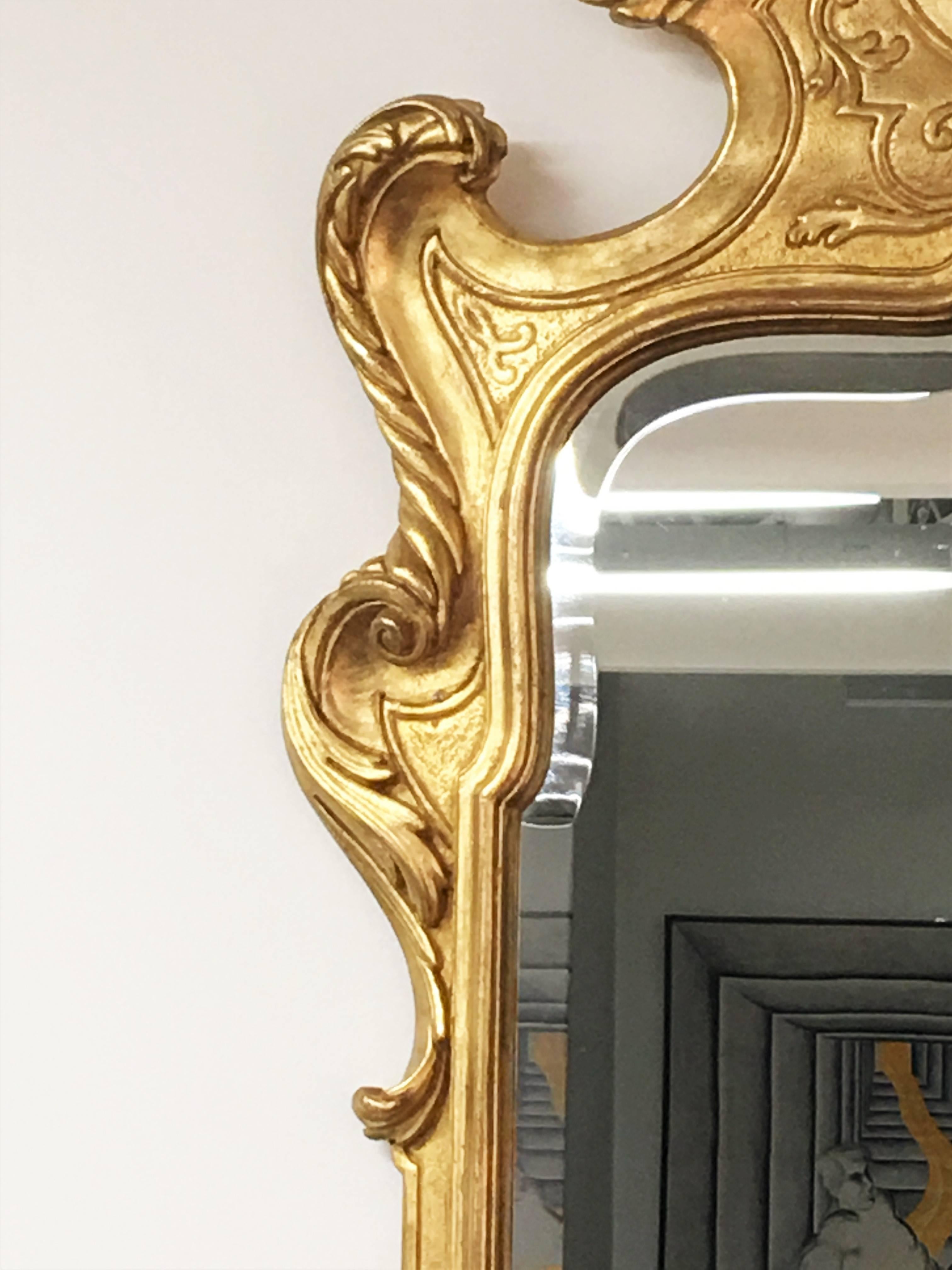 George I Gilt-Gesso Mirror In Excellent Condition For Sale In Dallas, TX