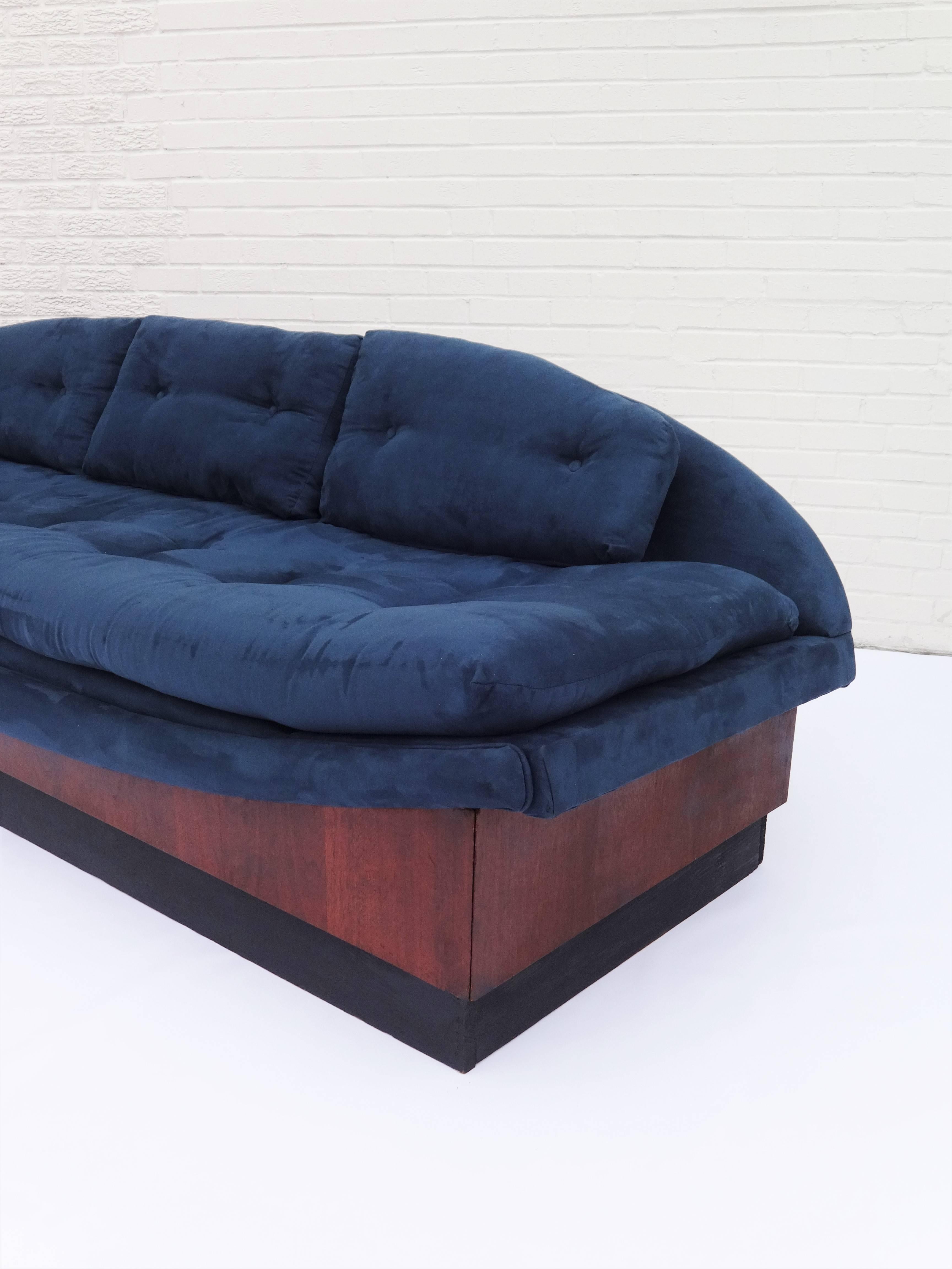 Adrian Pearsall Gondola Sofa In Good Condition For Sale In Dallas, TX