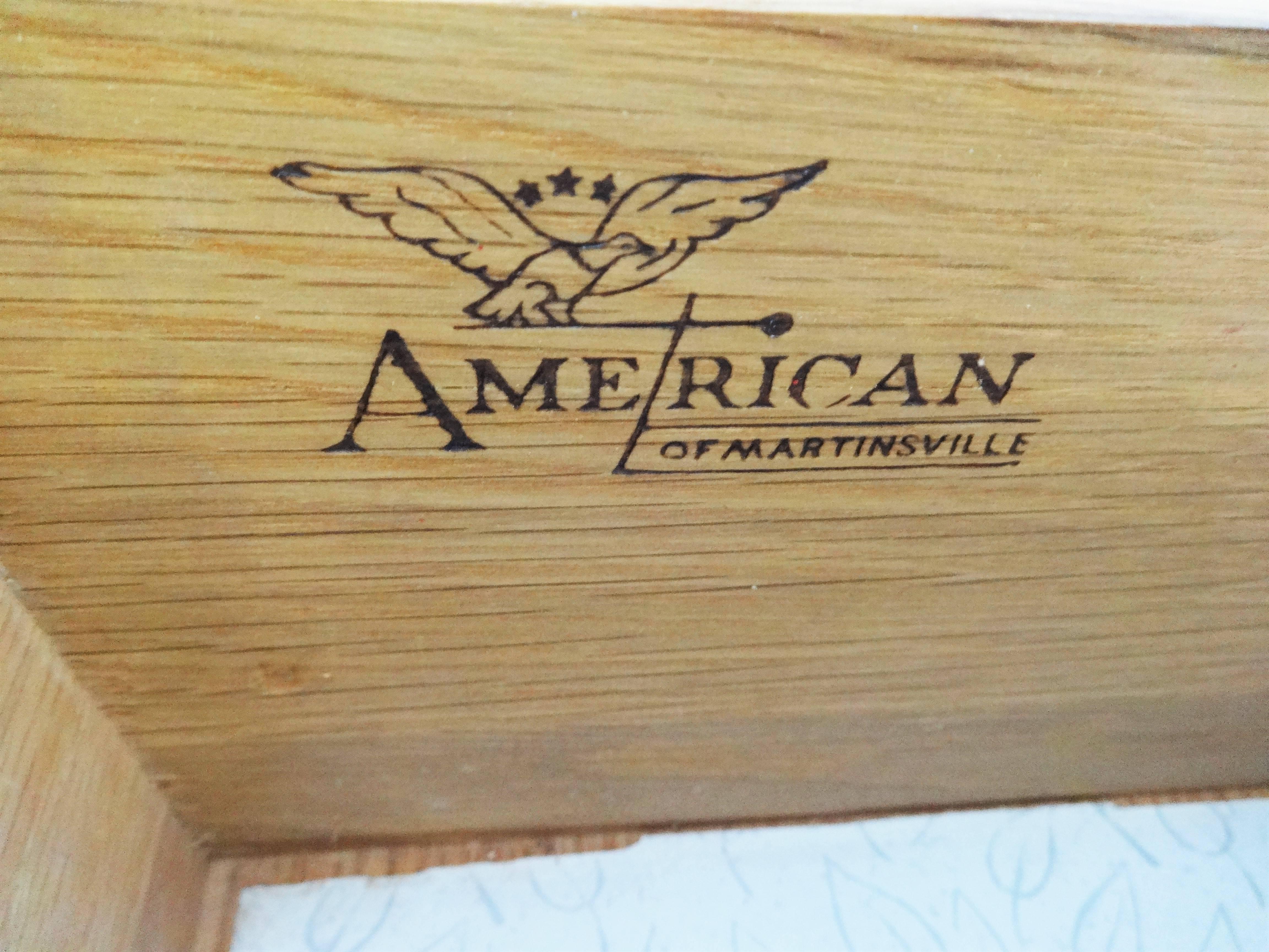 Hollywood Regency Nine-Drawer Dresser by American of Martinsville For Sale 1