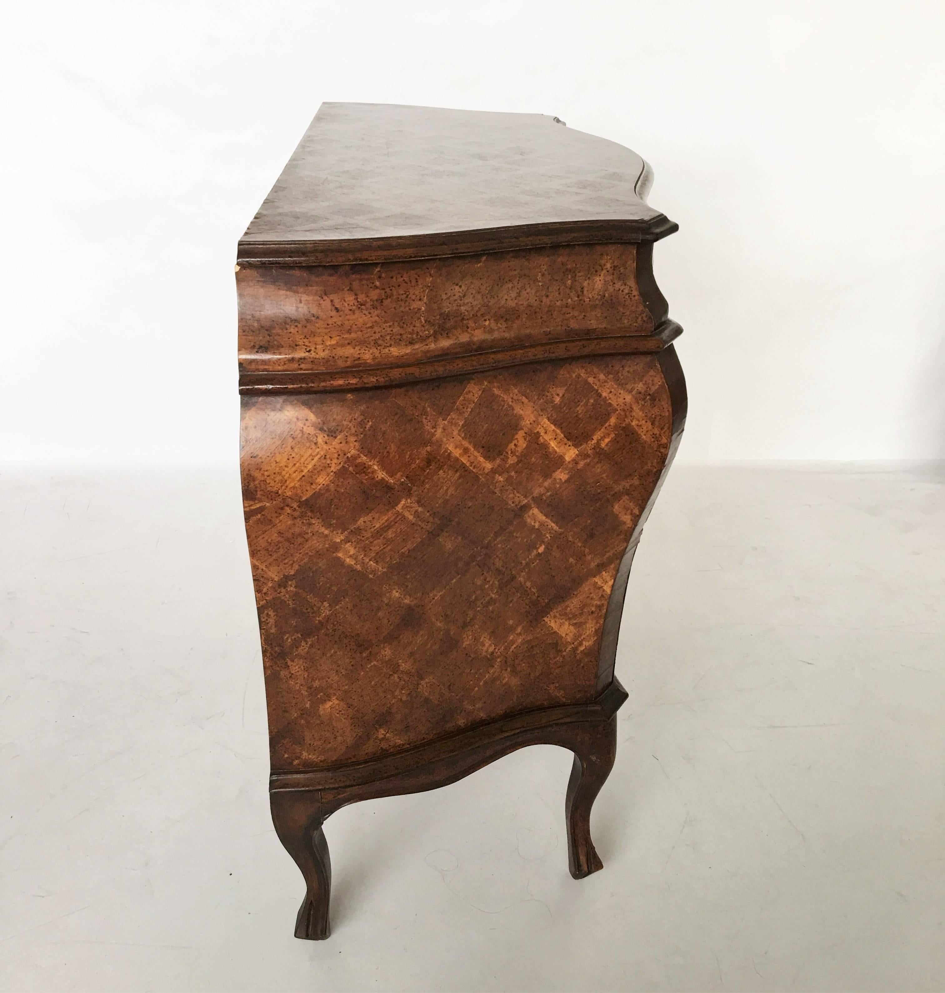 Italian Bombe Parquetry Commode For Sale 4