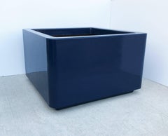 Six Vintage Contemporary Blue Indoor/Outdoor Fiberglass Planters