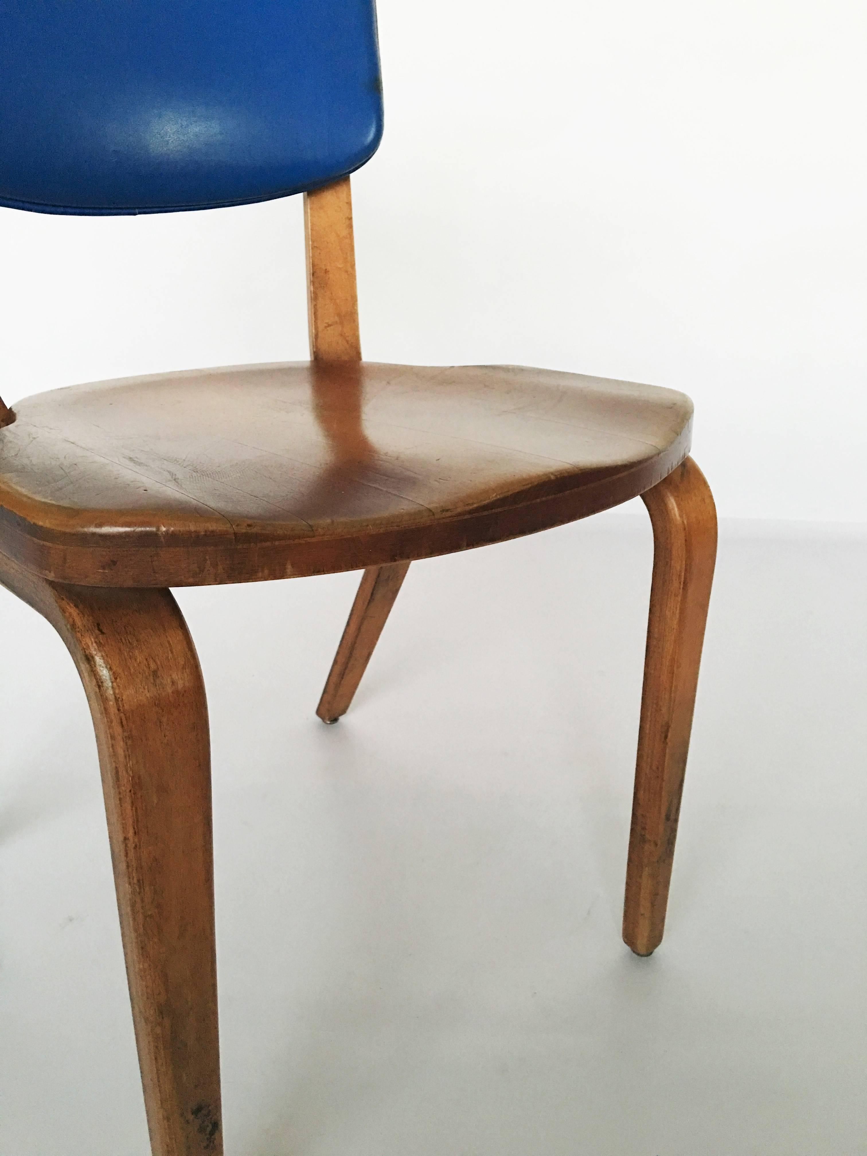 Original 1940 Thonet Bentwood Dining Chairs, Set of Eight In Good Condition For Sale In Dallas, TX