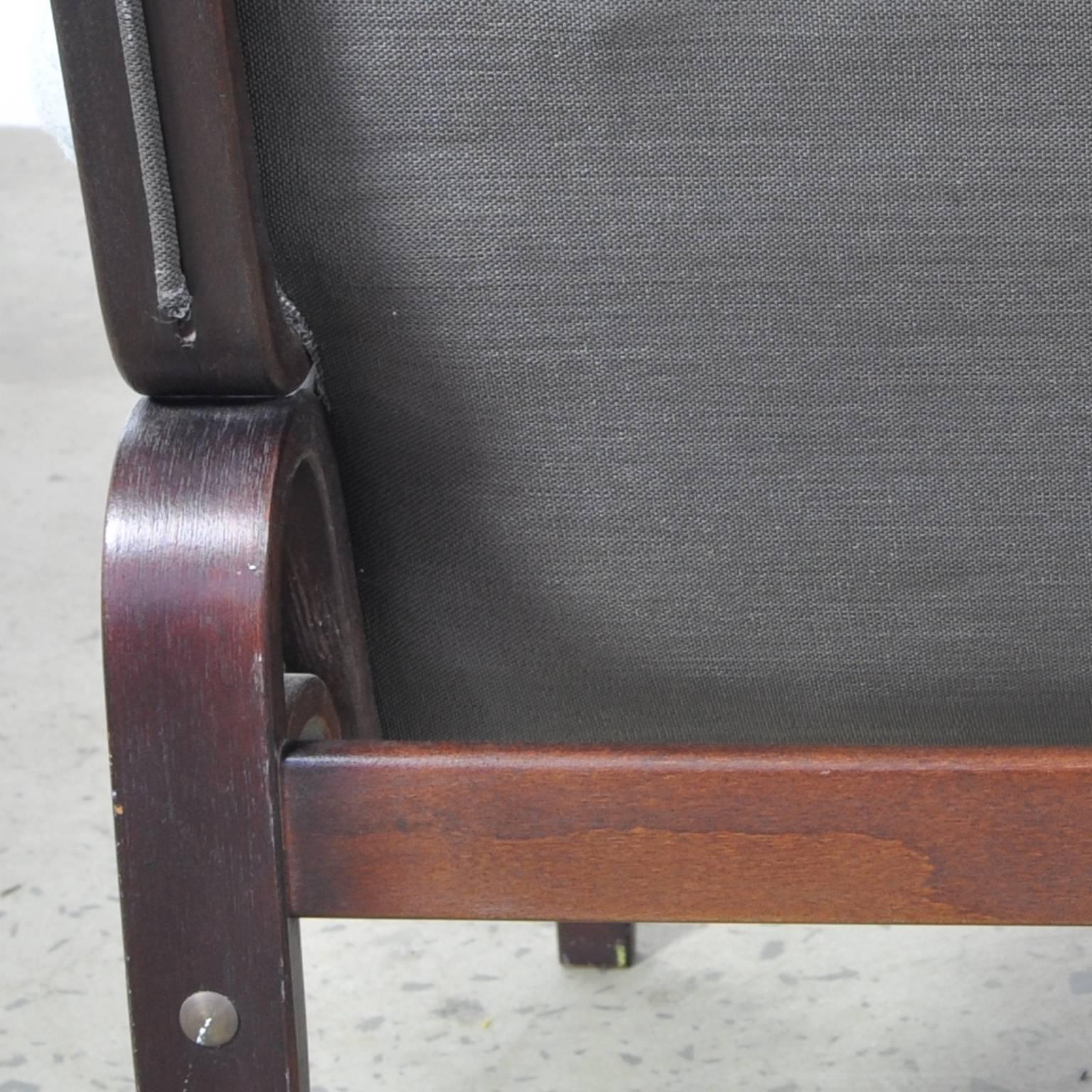 Scandinavian Modern Bruno Mathsson Ingrid Chair in Grey Woolen Felt Fabric, Made by DUX For Sale