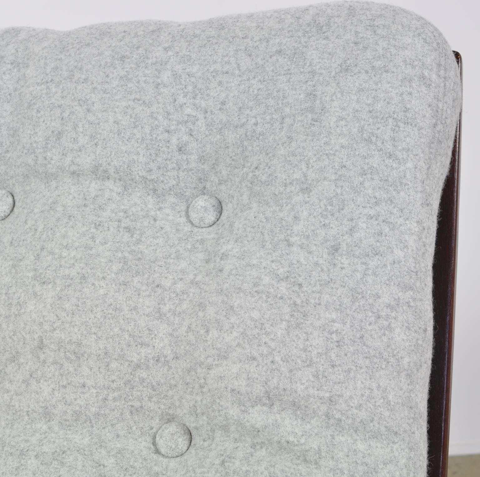 Mid-20th Century Bruno Mathsson Ingrid Chair in Grey Woolen Felt Fabric, Made by DUX For Sale