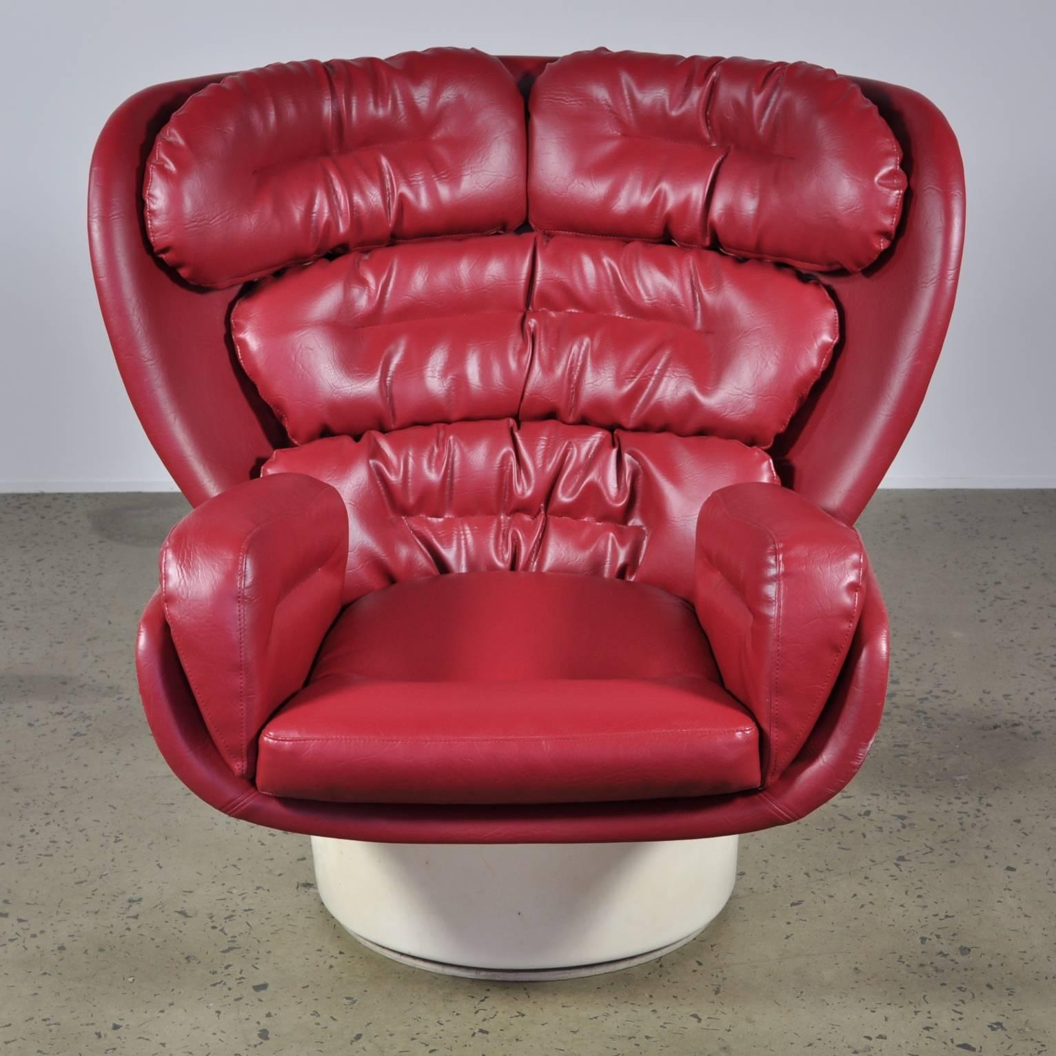 Red Leather Elda Chair by Joe Colombo for Comfort, Italy In Good Condition For Sale In North Wollongong, New South Wales