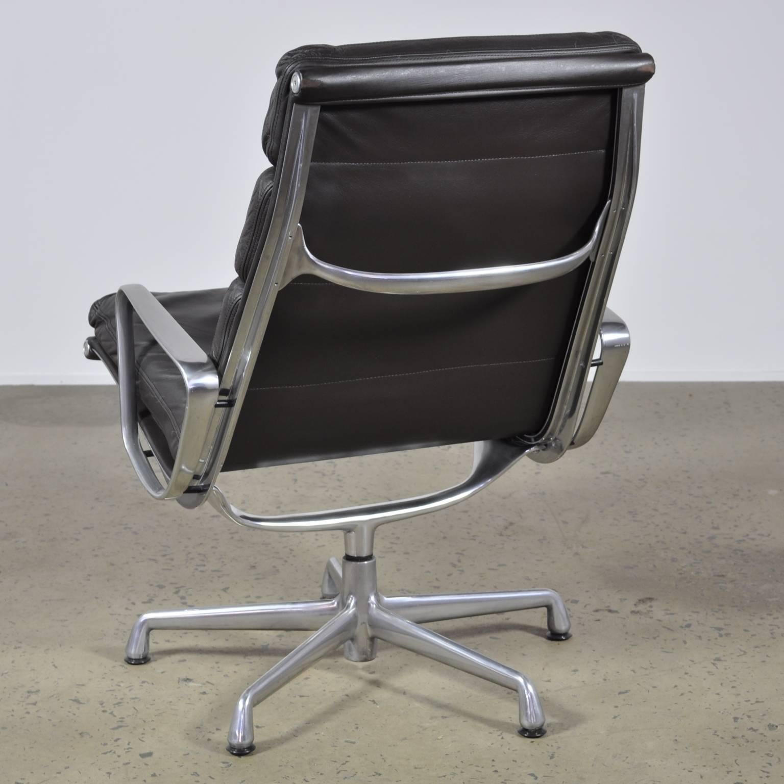 The clean, contemporary Silhouette of this iconic soft pad lounge/desk chair for Herman Miller is a perfect example of Charles & Ray Eames clean sophisticated designs. Our example is complete with a rare five-star base, three (high back) padded