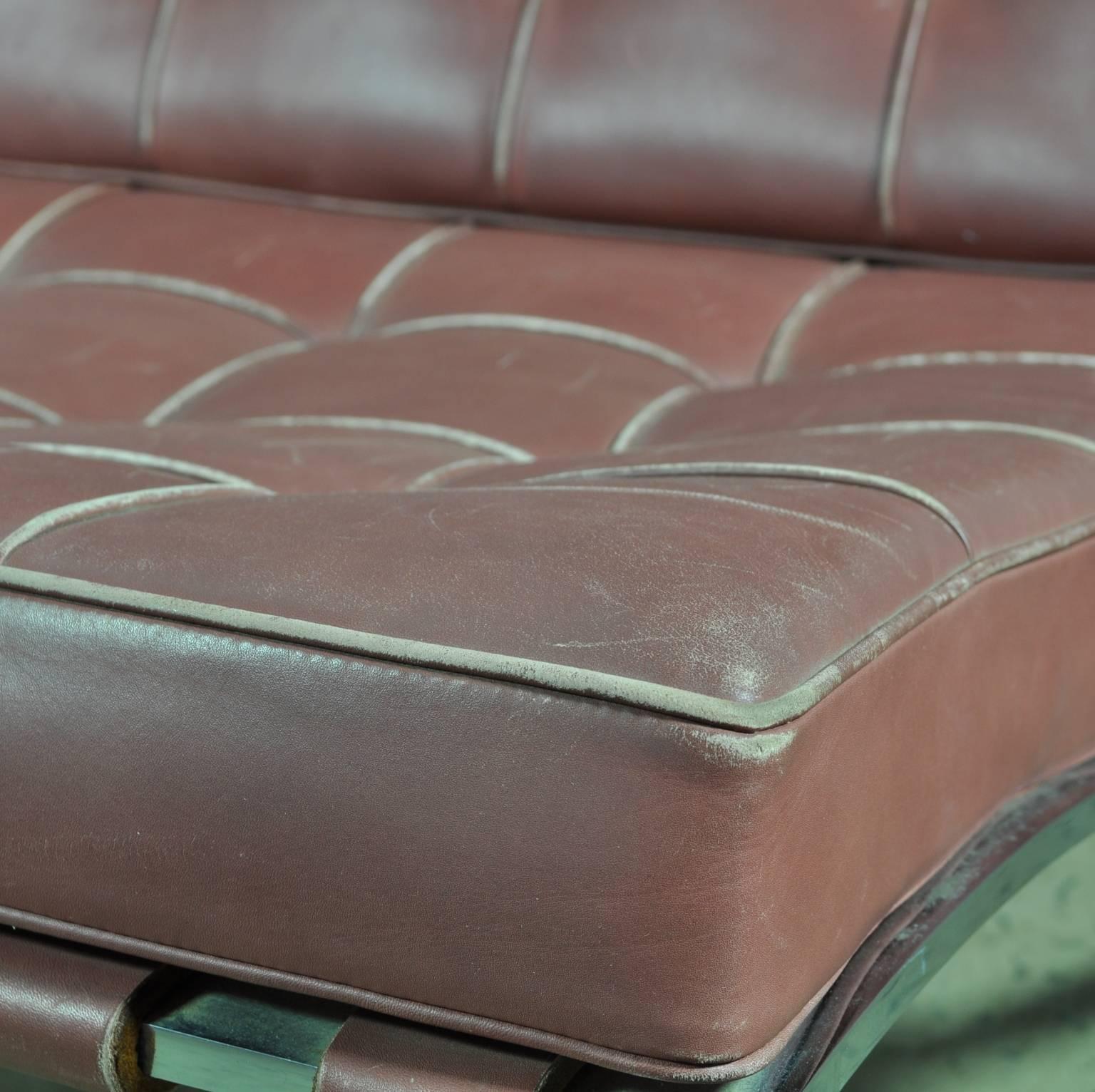 Red Leather Barcelona by Mies van der Rohe for Knoll In Good Condition For Sale In North Wollongong, New South Wales