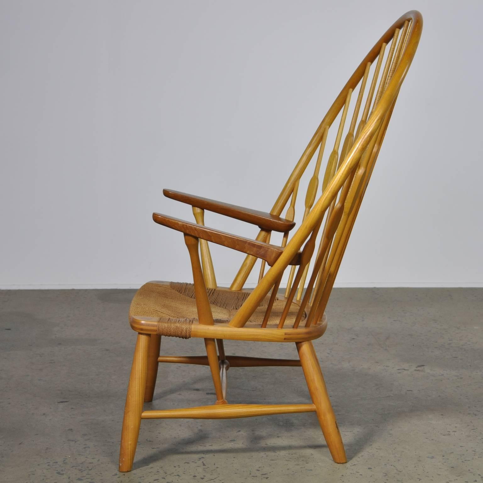 Mid-Century Modern Hans Wegner Peacock Chair Manufactured by Johannes Hansen in Oak and Paper Cord