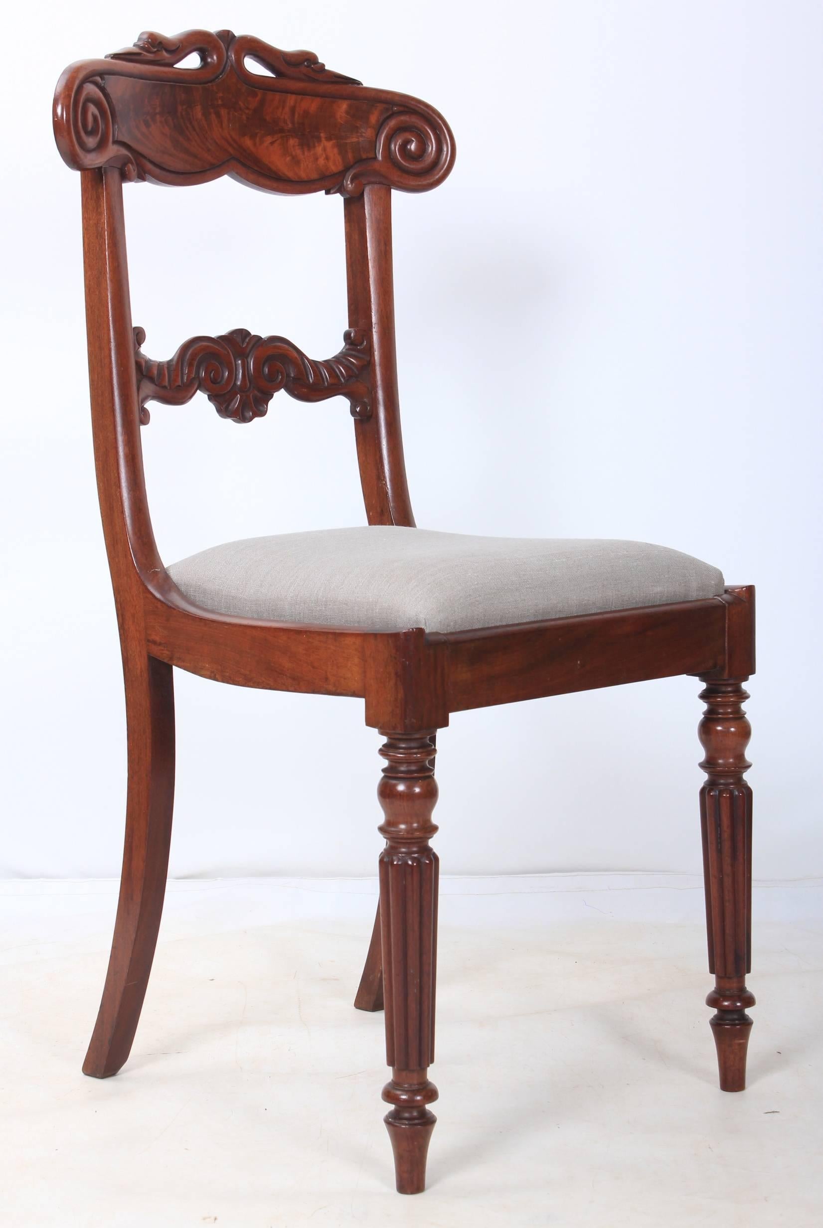 Great Britain (UK) Set of Ten Mahogany Bar Back Dining Chairs For Sale