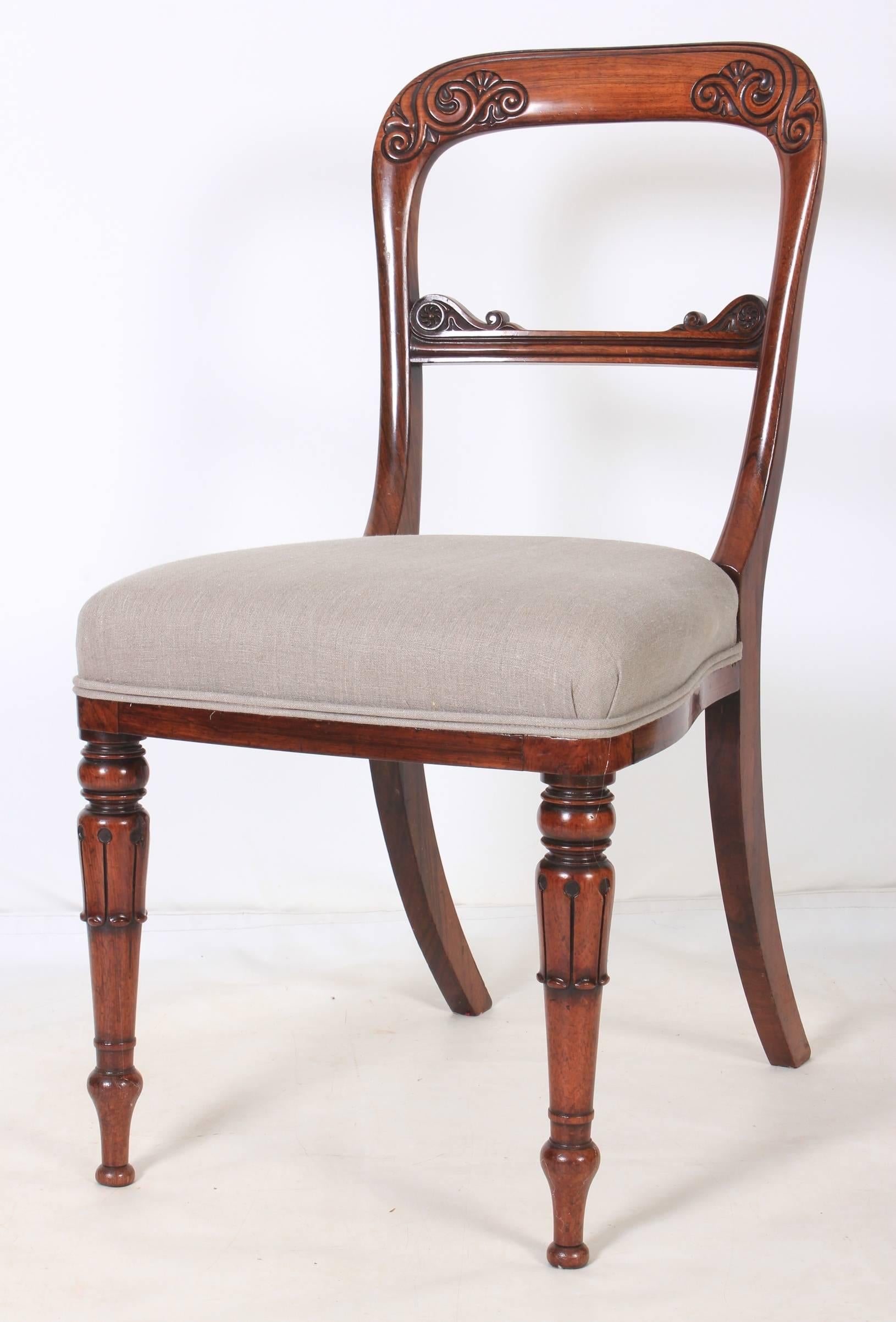 Set of Six Stunning Rosewood Dining Chairs In Excellent Condition For Sale In Detling, GB