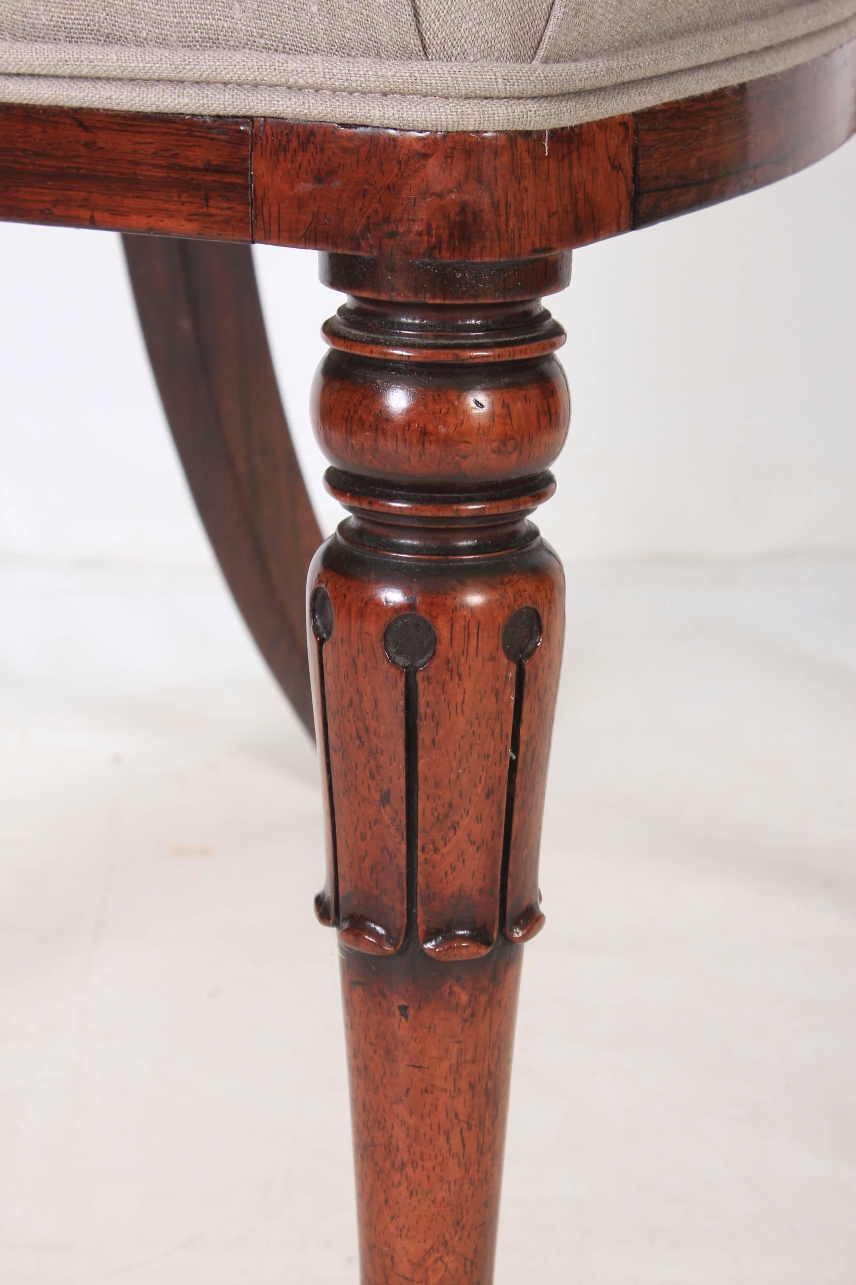 Set of Six Stunning Rosewood Dining Chairs For Sale 4