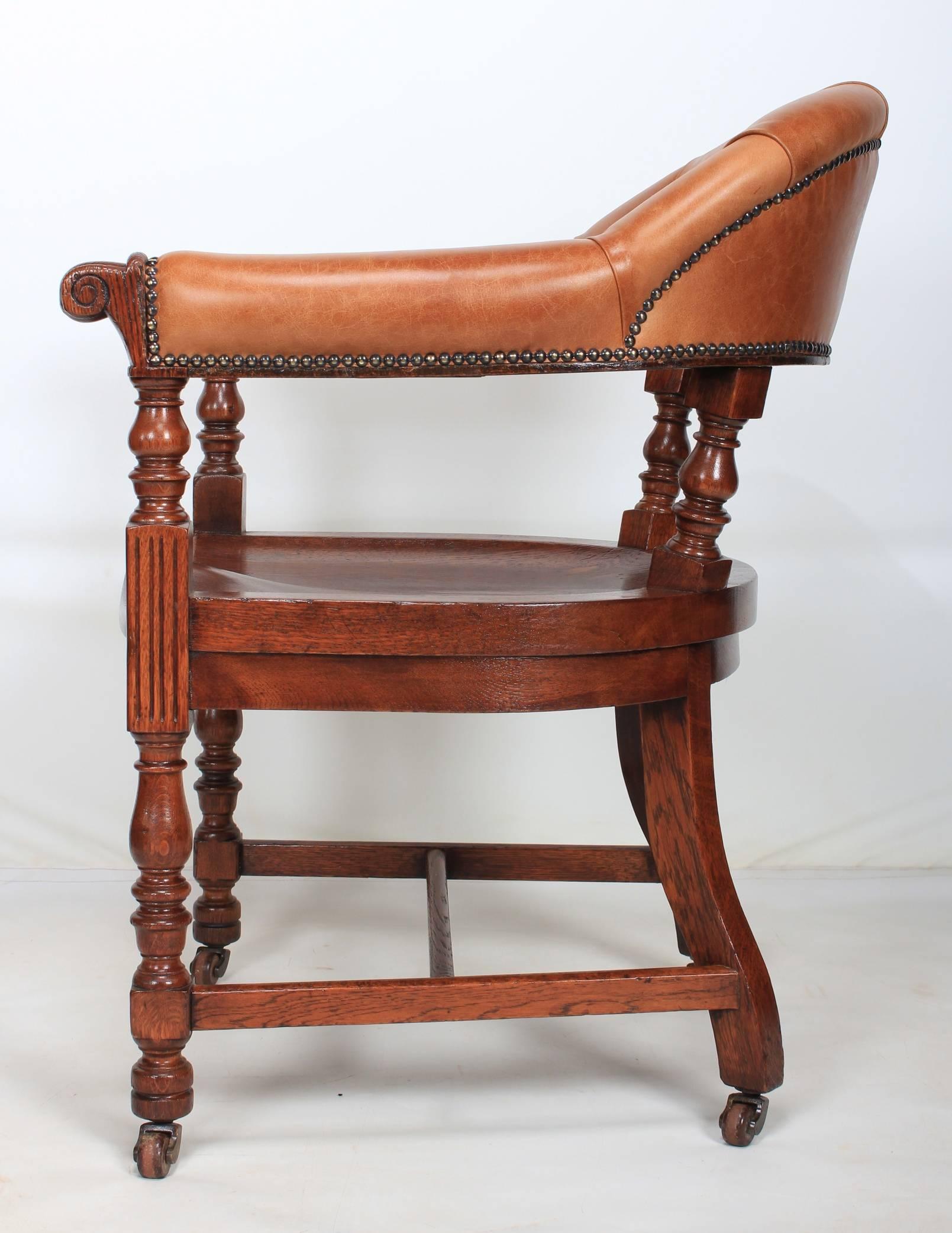 Late 19th Century Pair of Oak and Leather Library Captains Desk Chairs For Sale