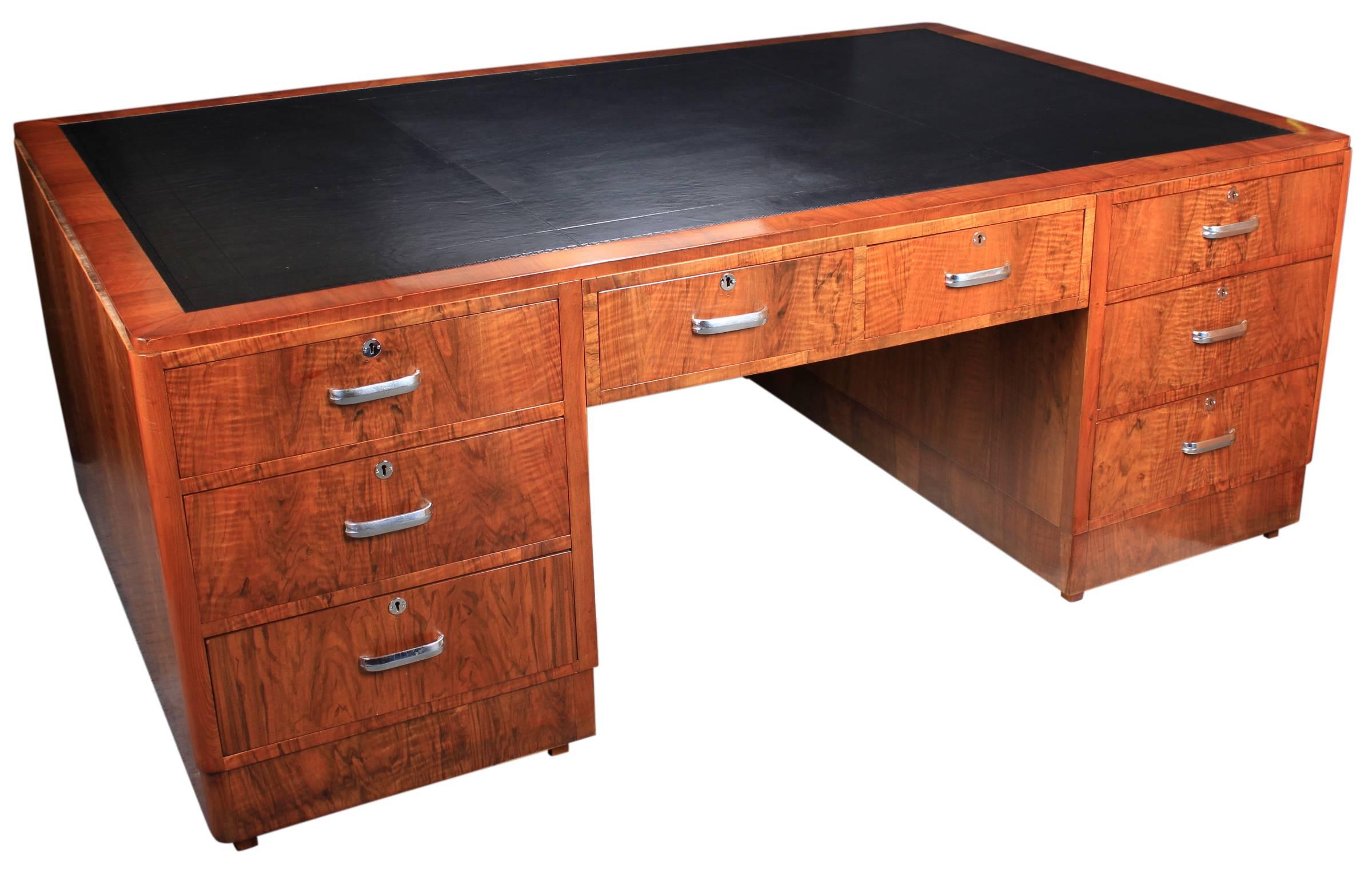 Massive Walnut Art Deco Partners Desk In Excellent Condition For Sale In Detling, GB