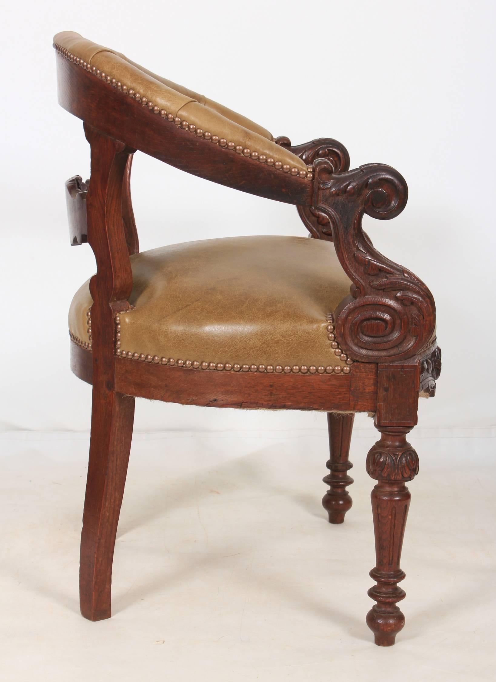 Oak and Leather Desk Chair For Sale 2