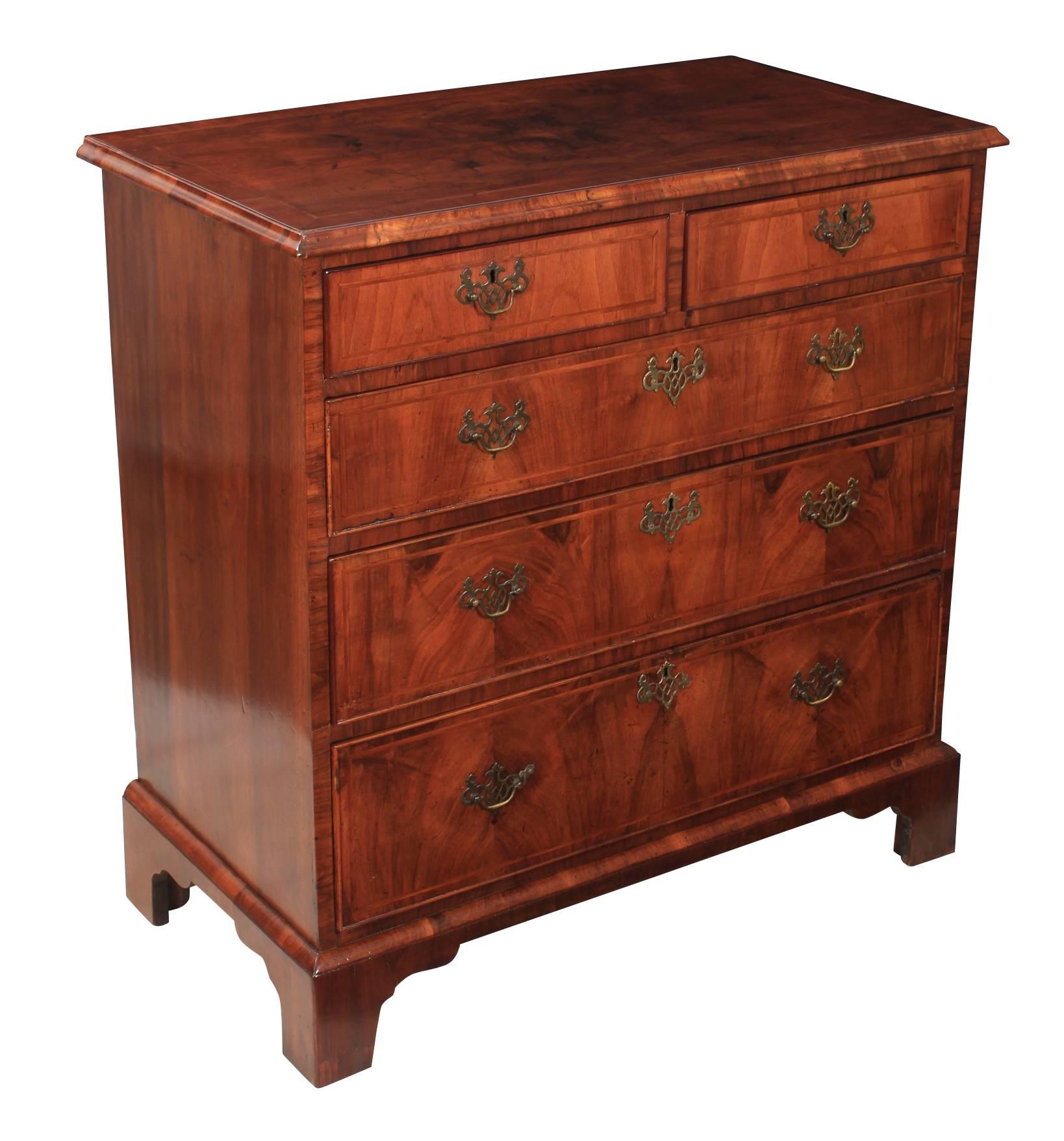 English Queen Anne Walnut Chest of Drawers For Sale