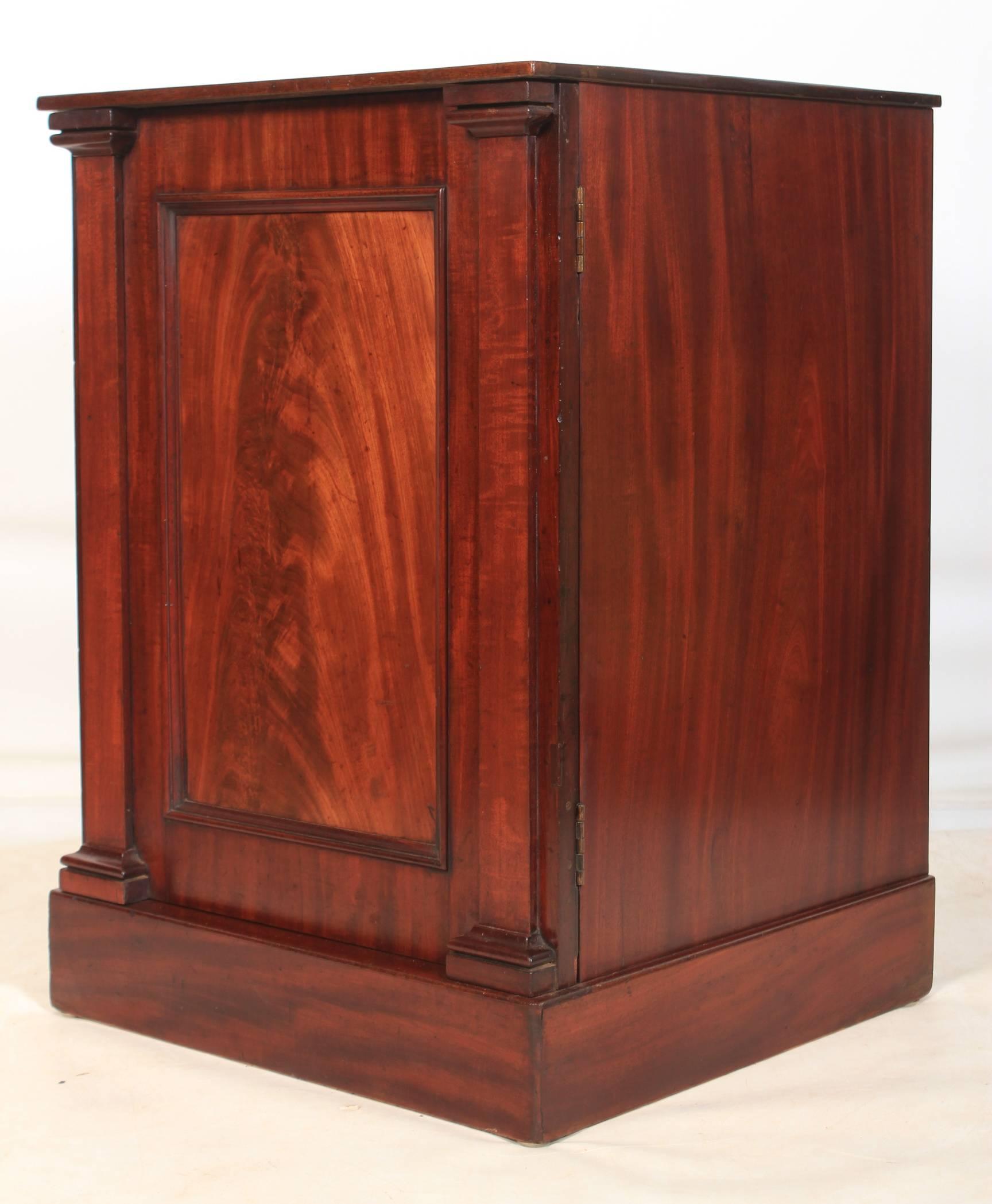Mahogany Pair of Large Bedside Cabinets For Sale