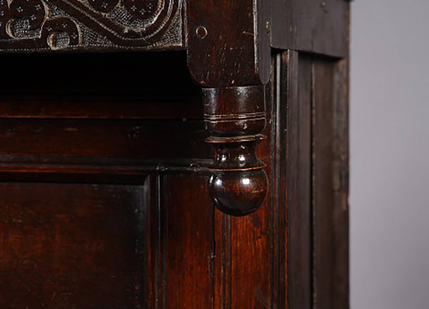 Original Queen Anne Oak Court Cupboard, Dated 1705 For Sale 2