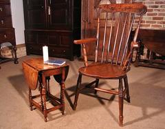 Diminutive ‘Queen Anne’ Oak Side Table