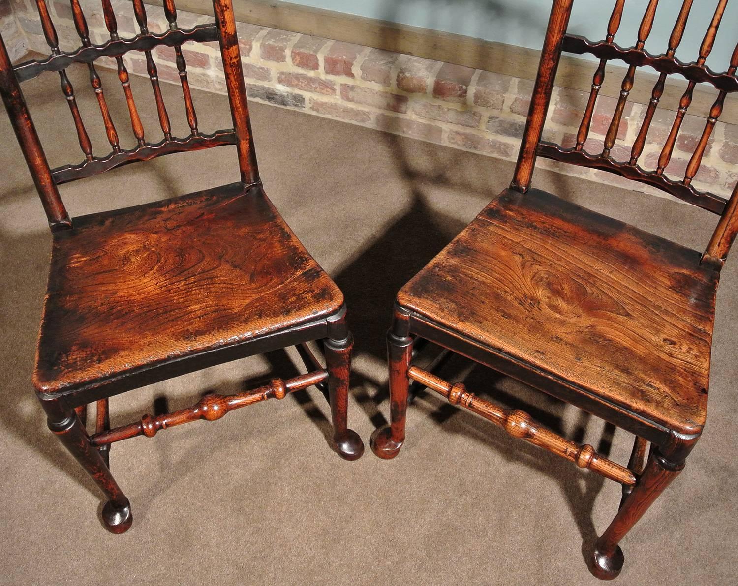 Mid-18th Century Pair of 18th Century Elm Spindle Back Chairs with Exemplary Patina, circa 1750 For Sale
