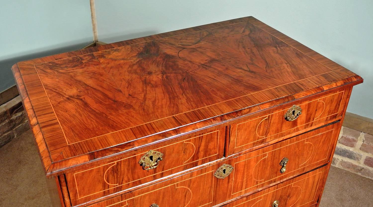 Early 18th Century Queen Anne Inlaid Walnut and Oak Chest of Drawers, circa 1700 For Sale
