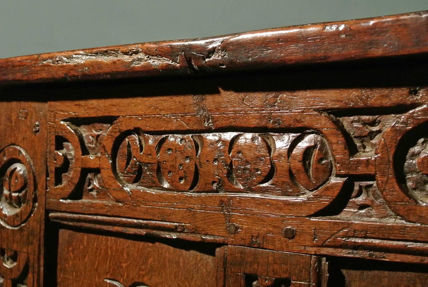 Elizabethan Early 17th Century Yorkshire Oak Coffer or Joined Oak Chest, circa 1630