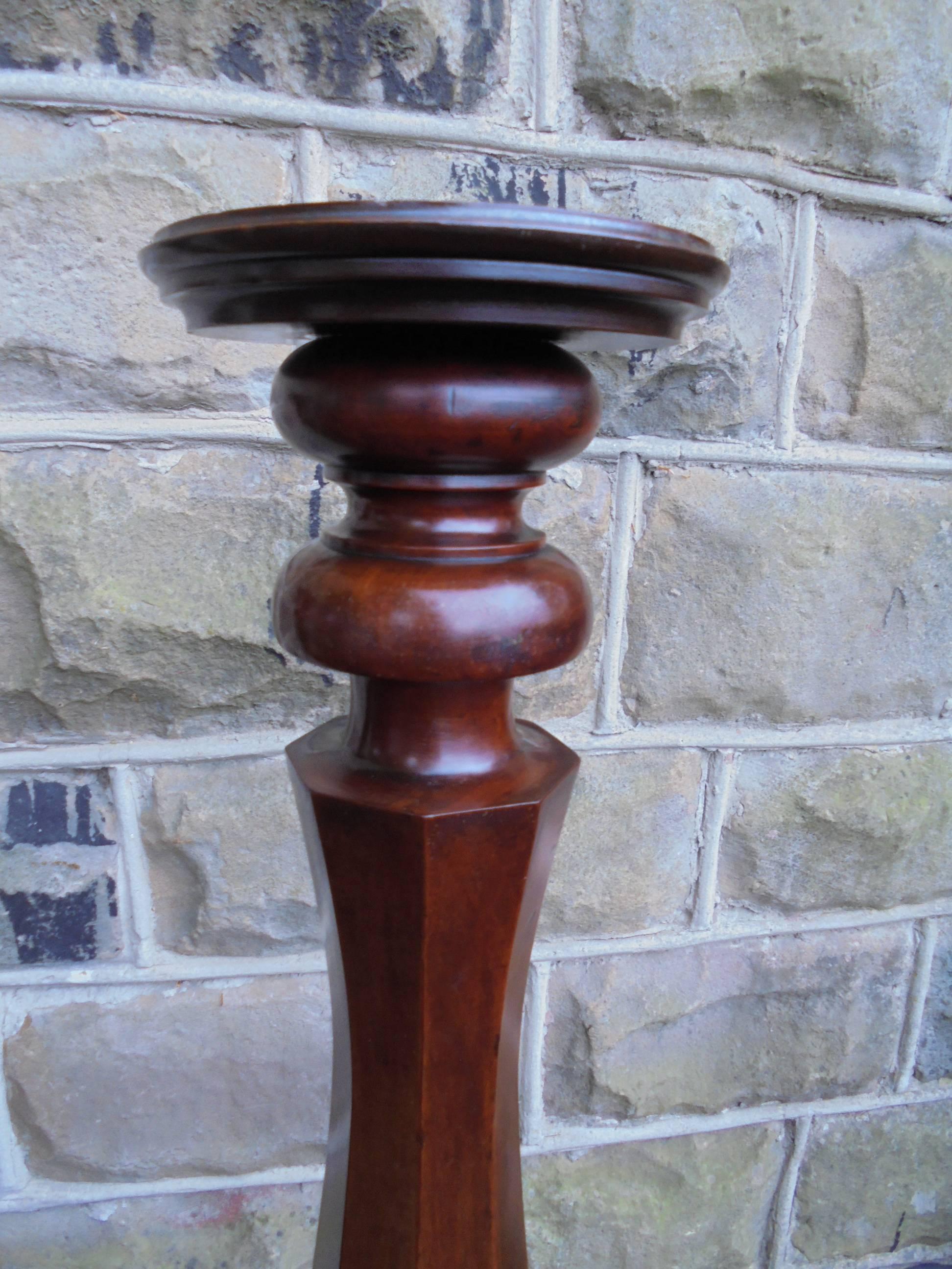 Pair of Antique Mahogany Column Torchère Bust Stands Pedestals For Sale 2
