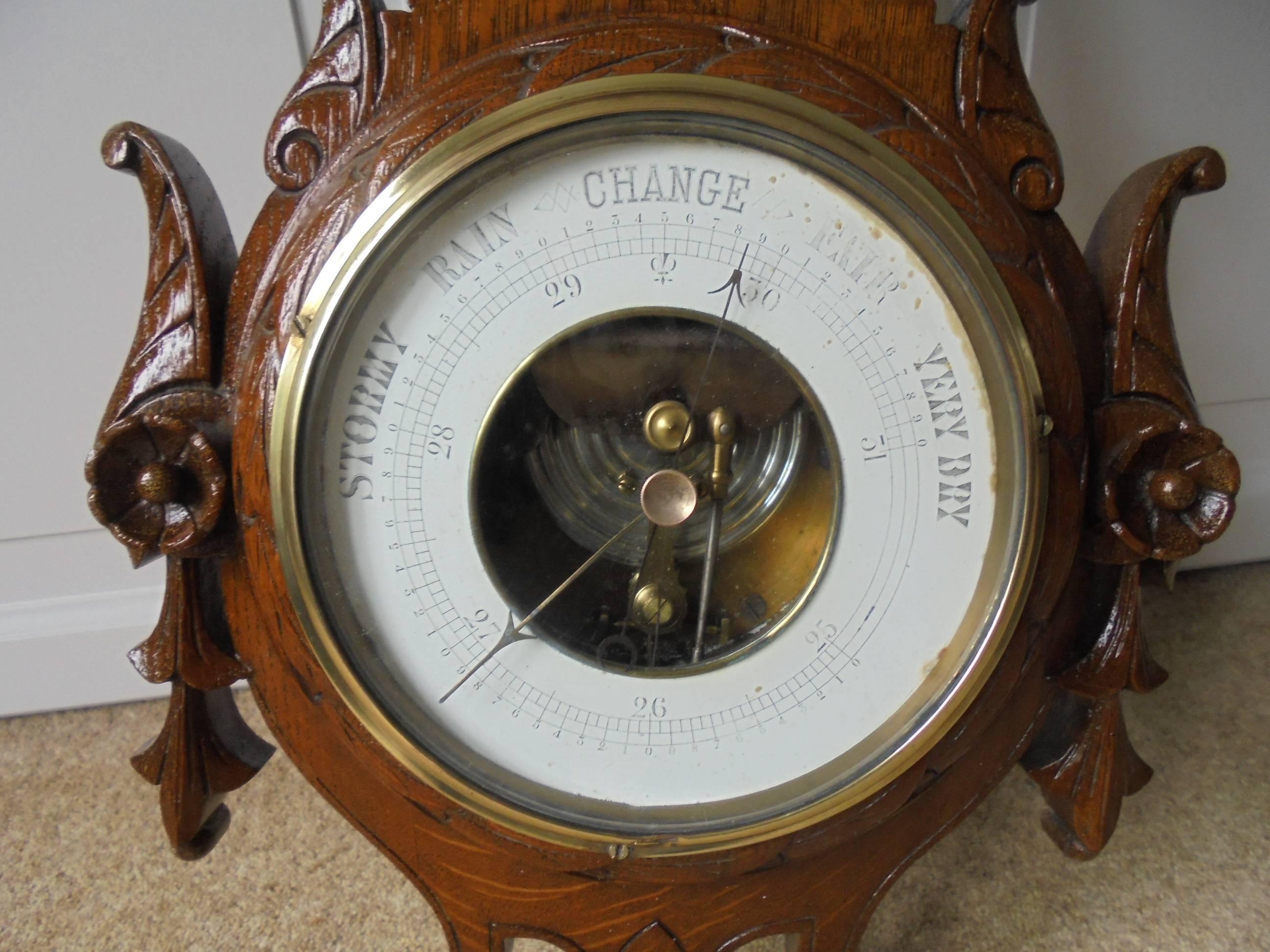 Antique Oak Cased Clock Barometer In Good Condition For Sale In Wakefield, GB