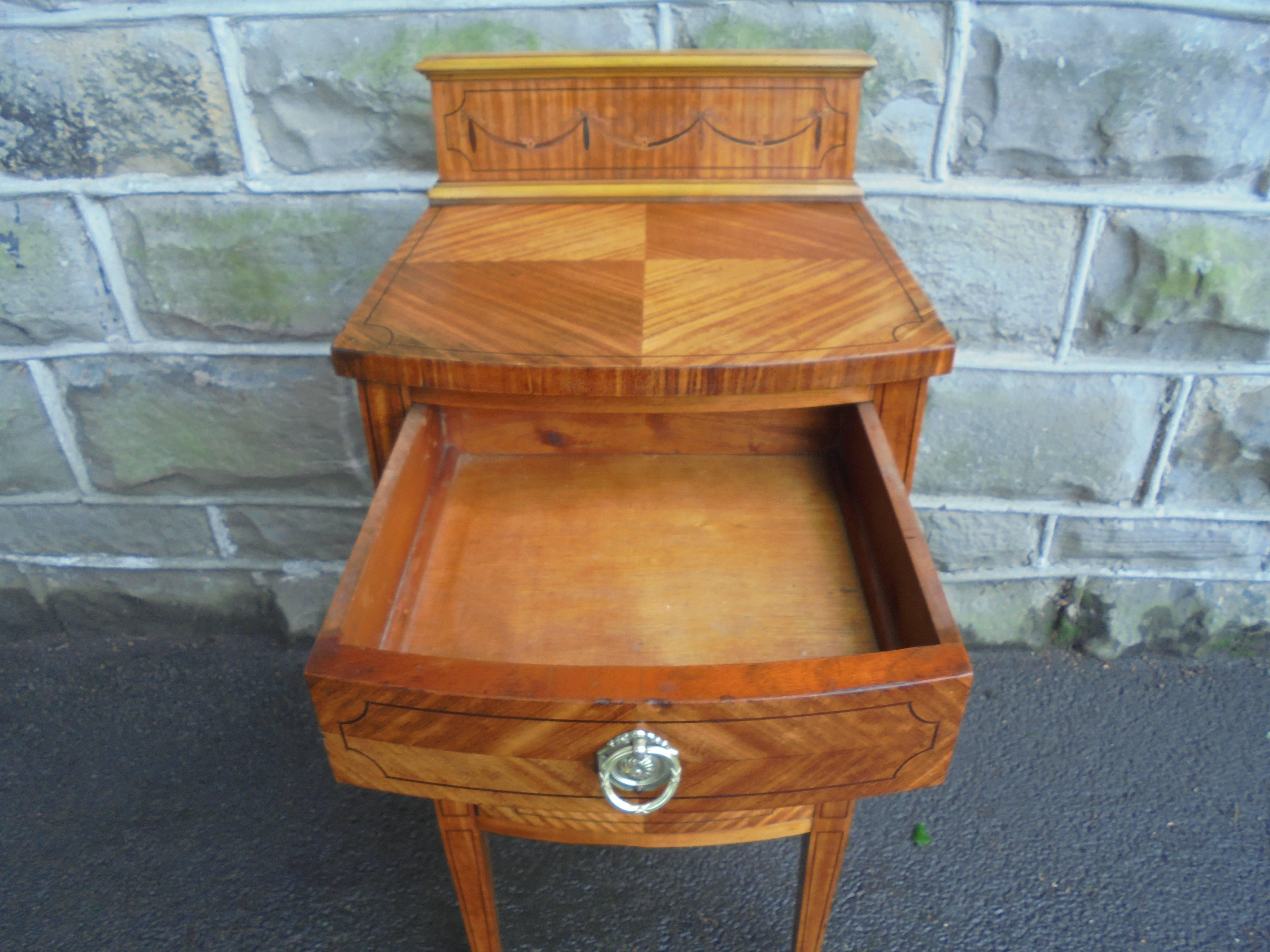 20th Century Antique Inlaid Satin Wood Bedside Cabinet