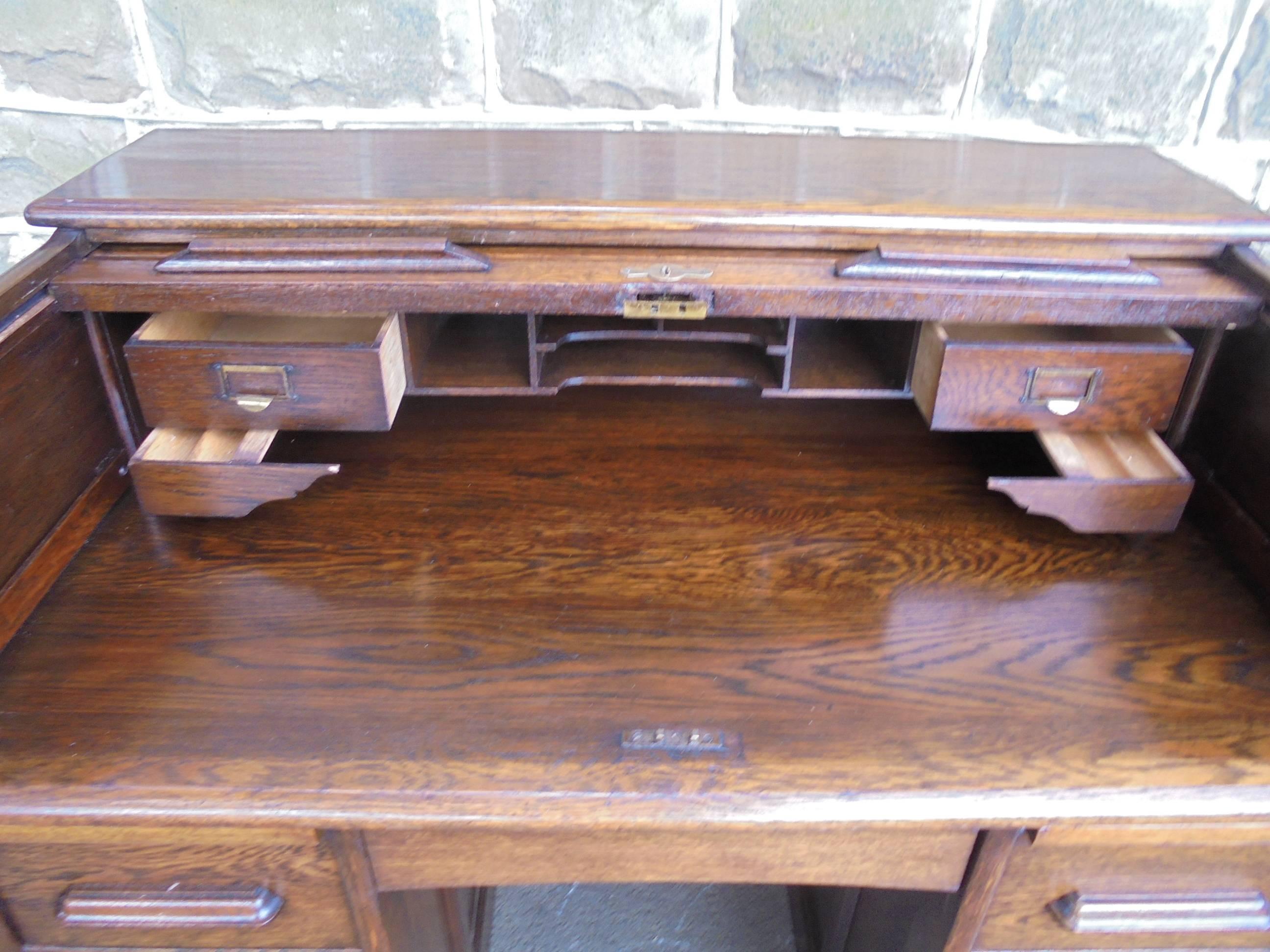 Antique Oak Roll Top Desk 1
