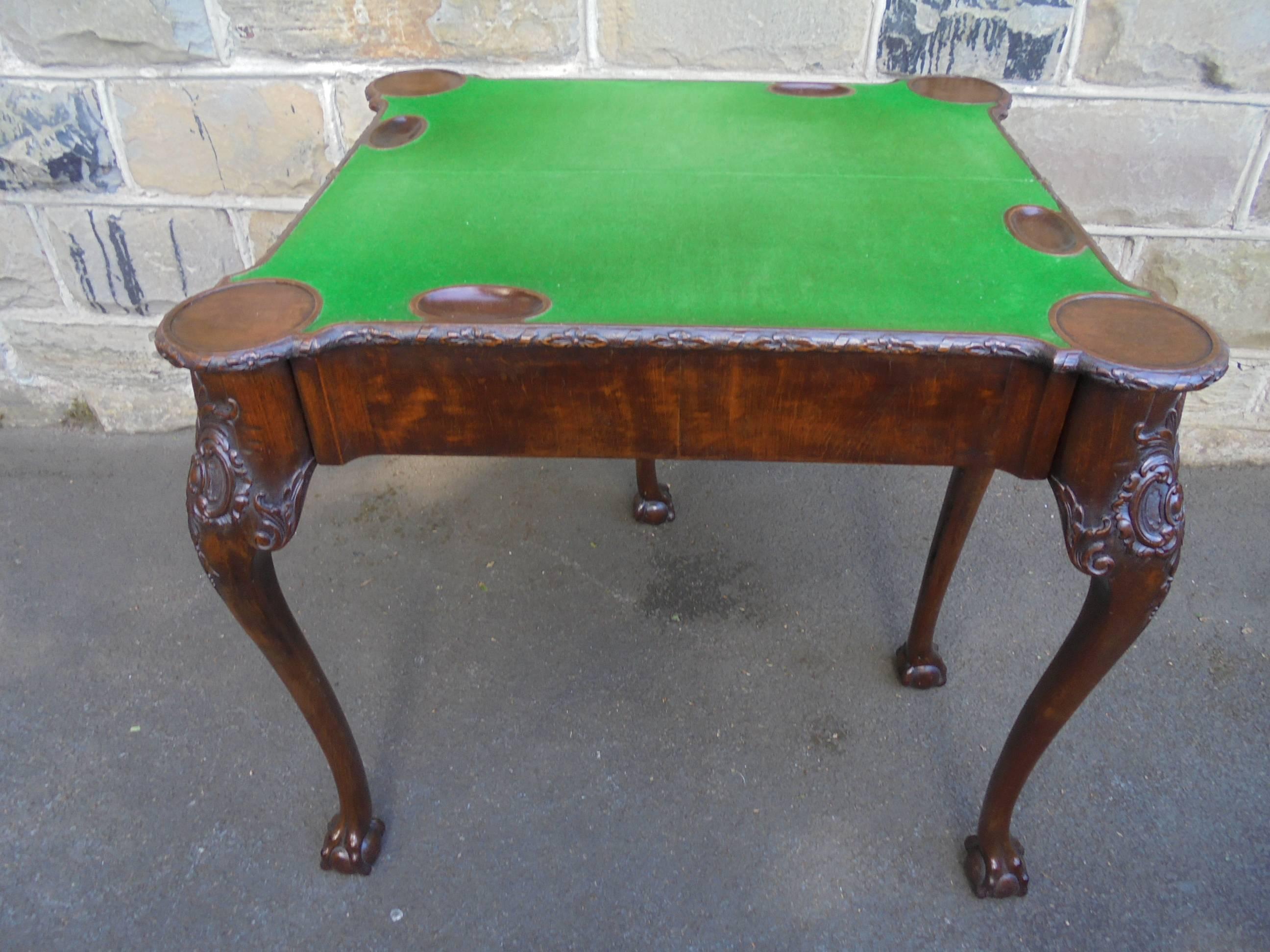 Fine Quality Antique Mahogany Fold over Games Table In Good Condition For Sale In Wakefield, GB