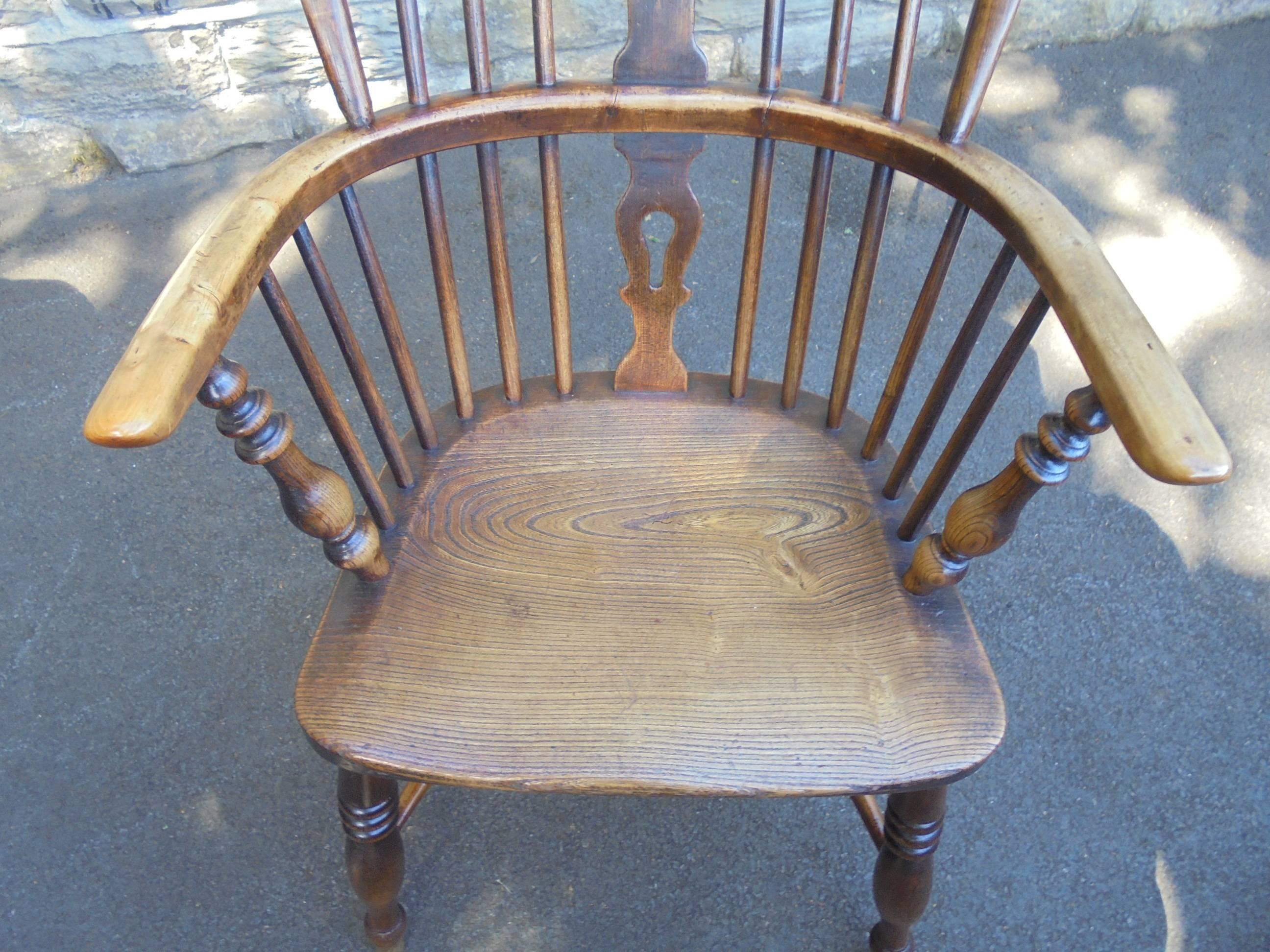 Victorian Antique Ash and Elm Windsor Chair by Fred Walker For Sale