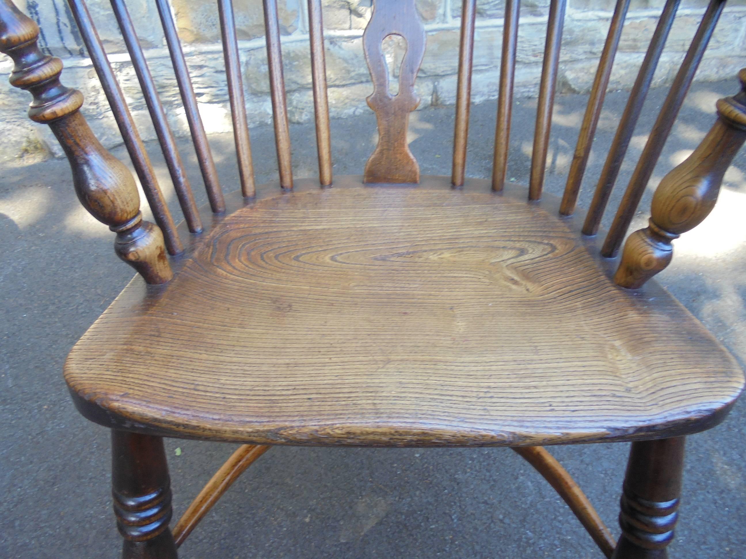 European Antique Ash and Elm Windsor Chair by Fred Walker For Sale