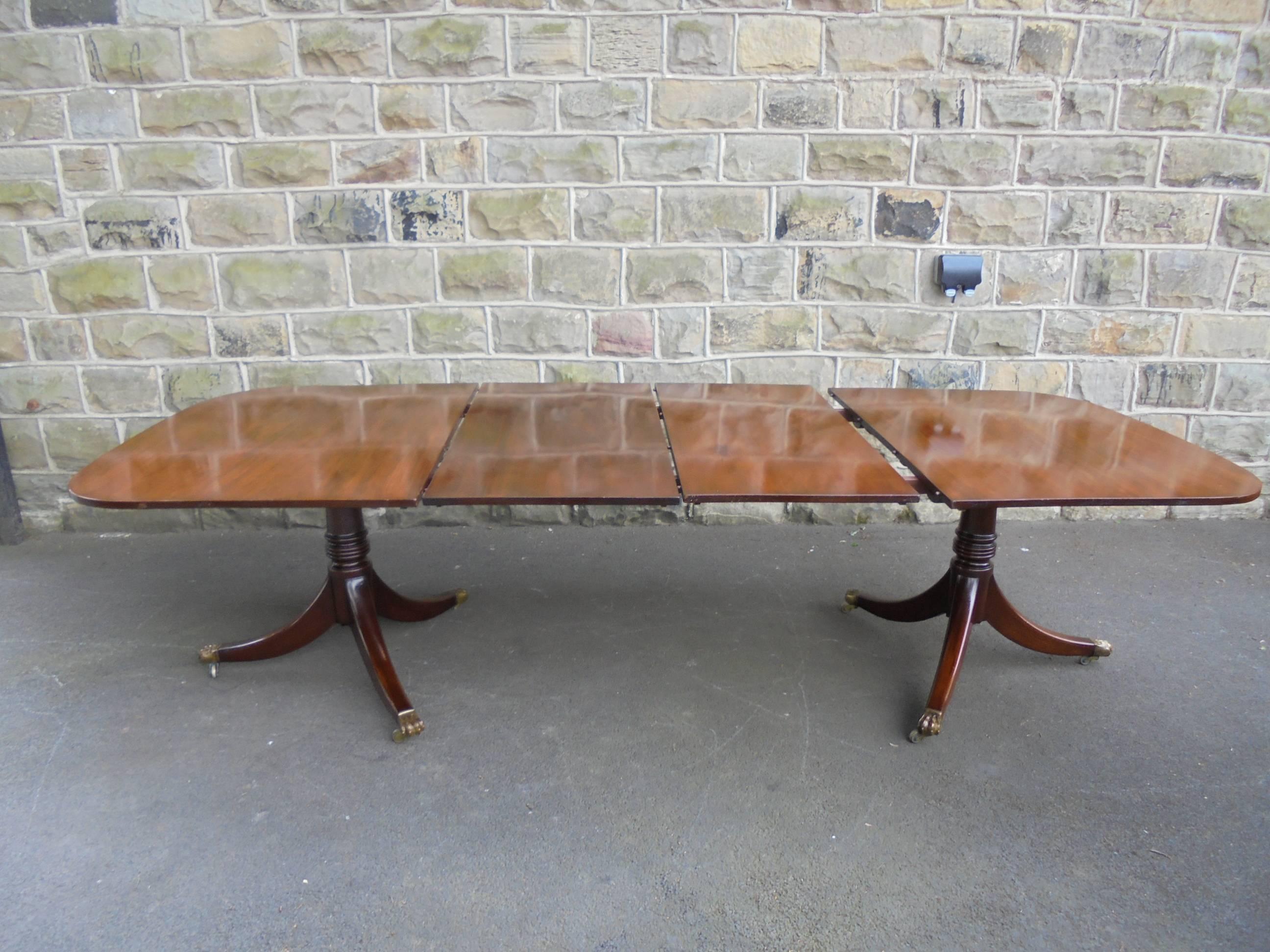 Regency Antique Mahogany Twin Pillar Extending Dining Table