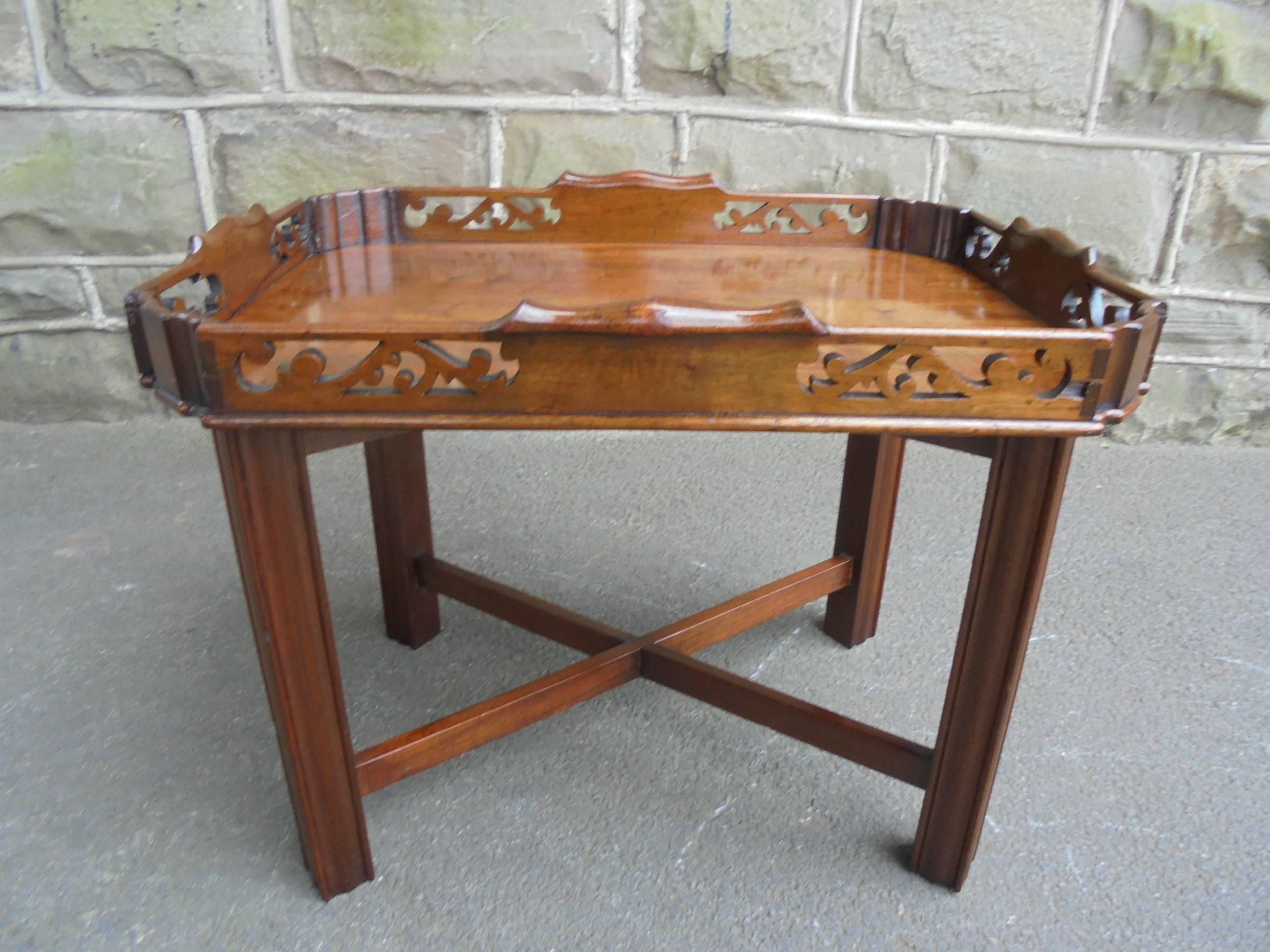 Antique Mahogany Chippendale Style Tray Top Coffee Table 2