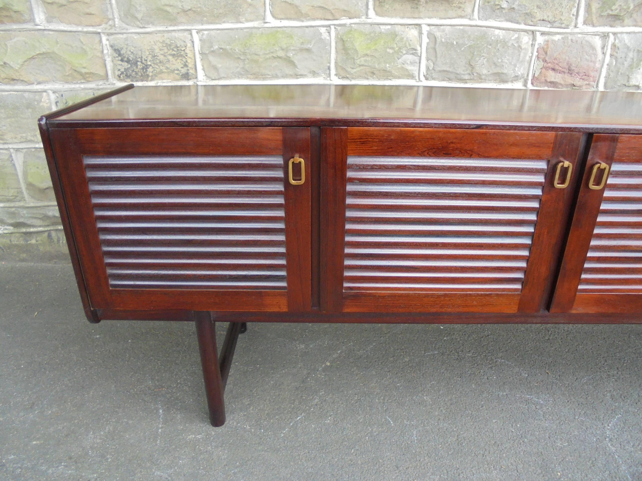 Vintage Retro, 1960s Roswewood Long Sideboard by McIntosh In Good Condition In Wakefield, GB