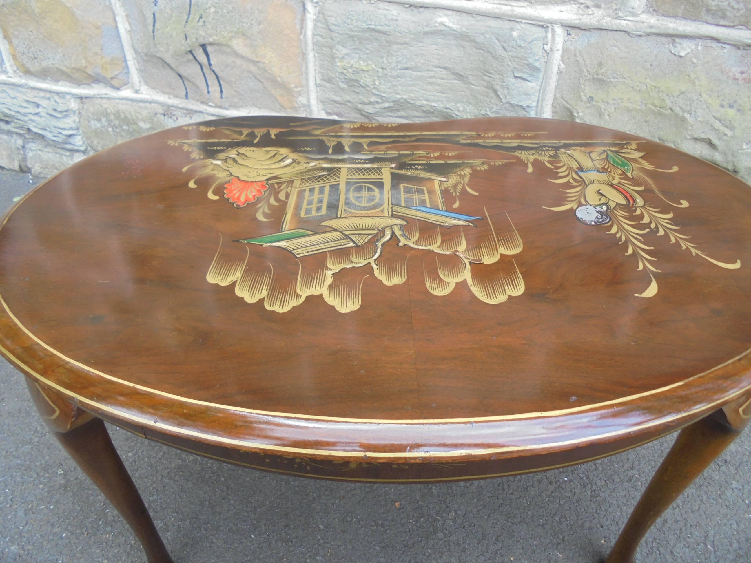 Antique Walnut and Chinoiserie Decorated Coffee Table In Good Condition For Sale In Wakefield, GB