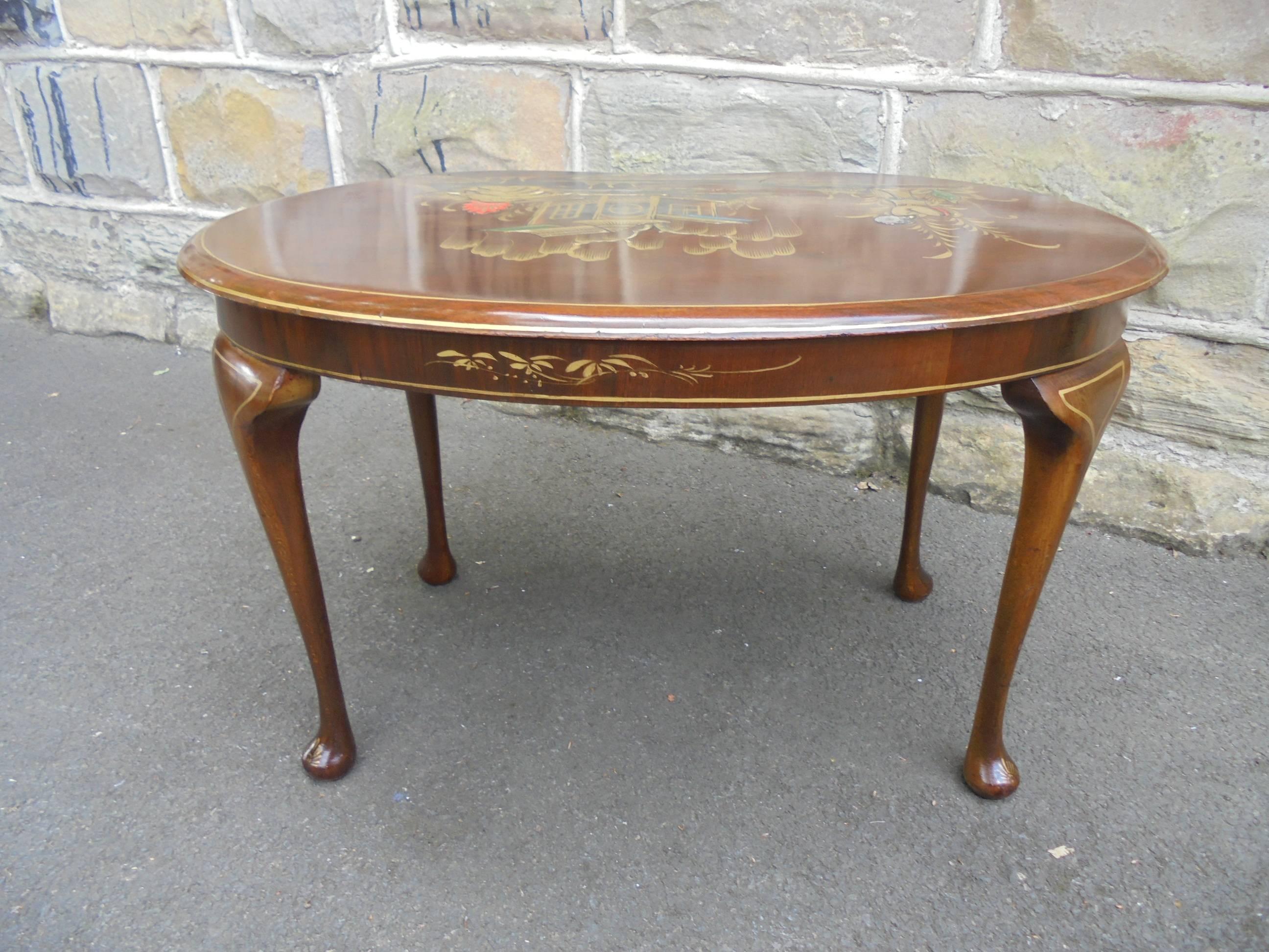 20th Century Antique Walnut and Chinoiserie Decorated Coffee Table For Sale