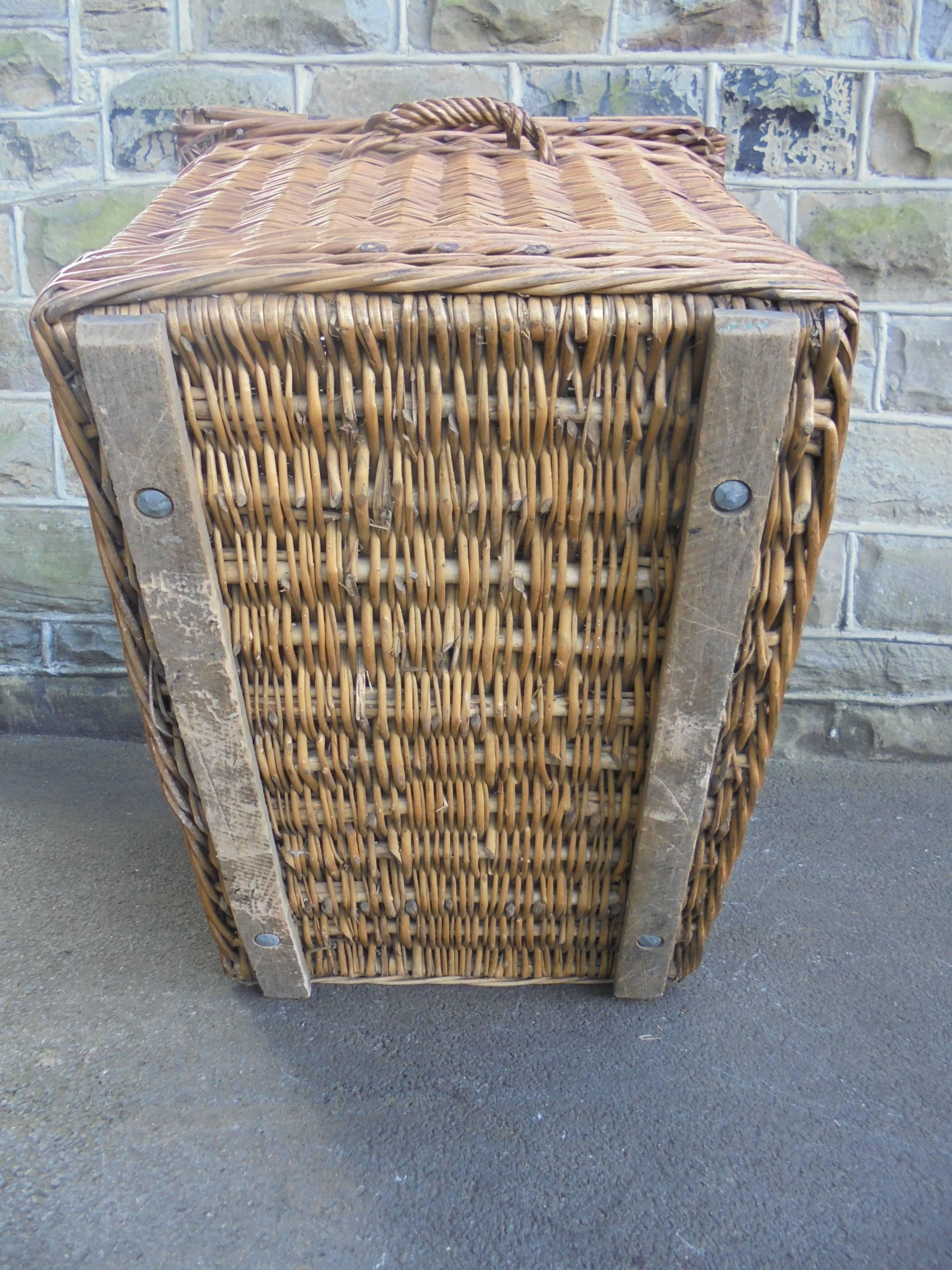 20th Century Good Large Antique Wicker Lidded Basket For Sale