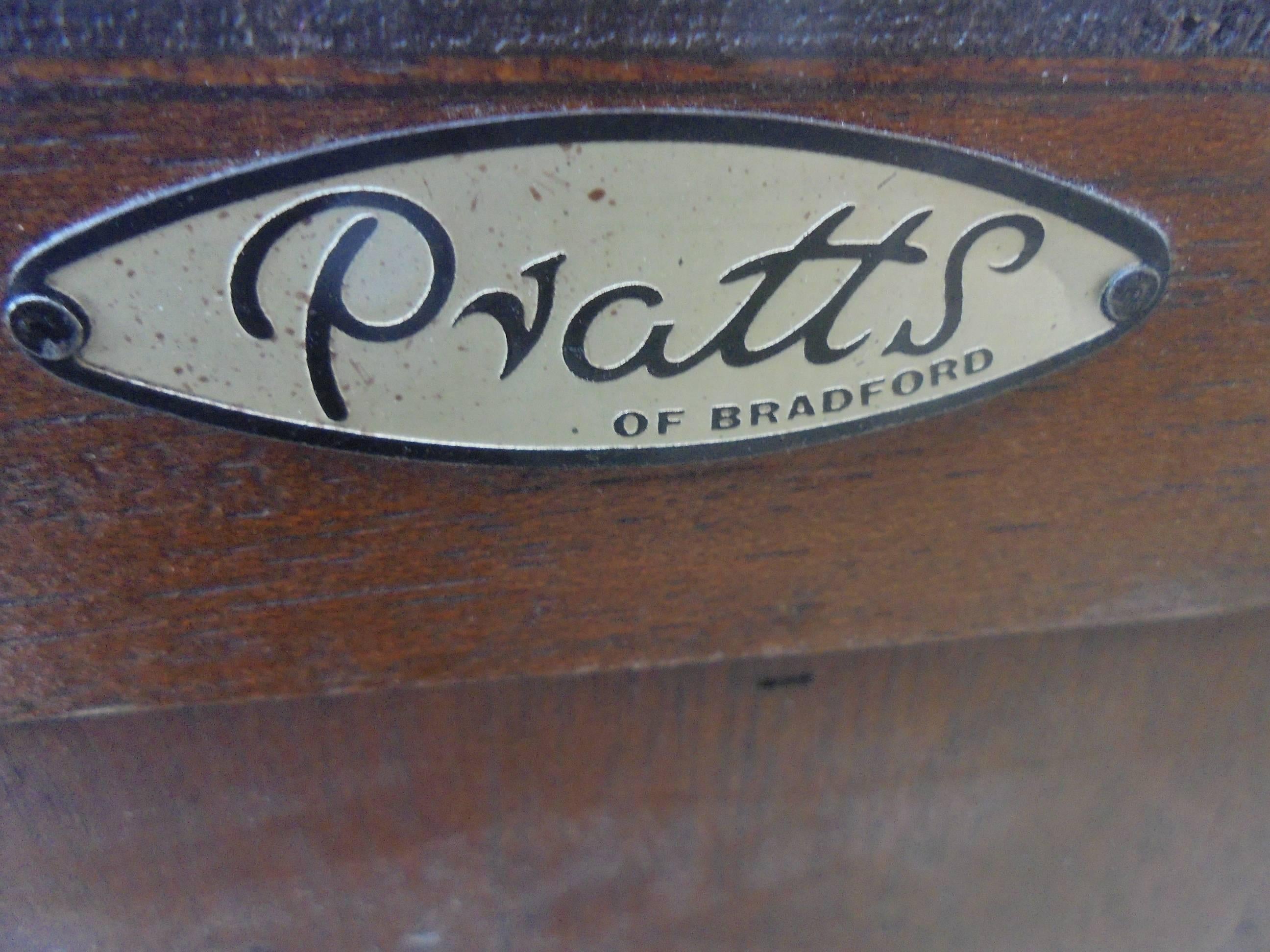 Antique Serpentine Mahogany Tallboy Chest Drawers In Good Condition For Sale In Wakefield, GB