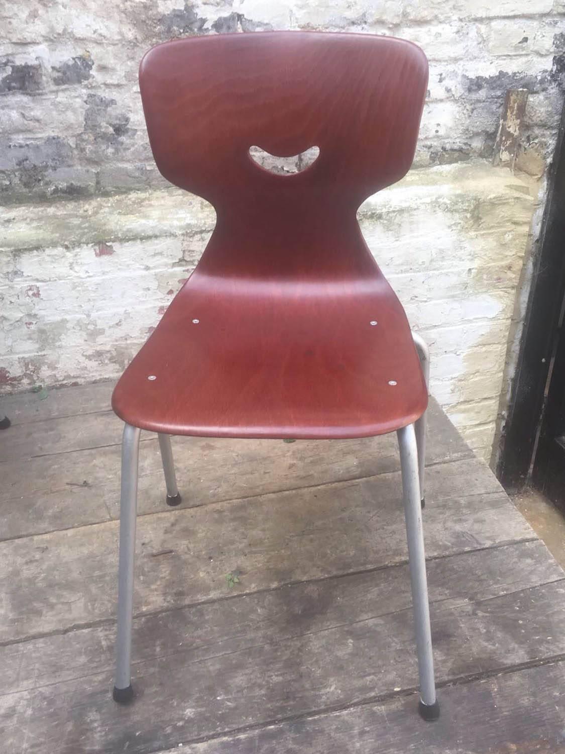 Mid-20th Century Set of Six Galvanitas Pagwood Chairs, 1960s In Good Condition For Sale In Hove, GB