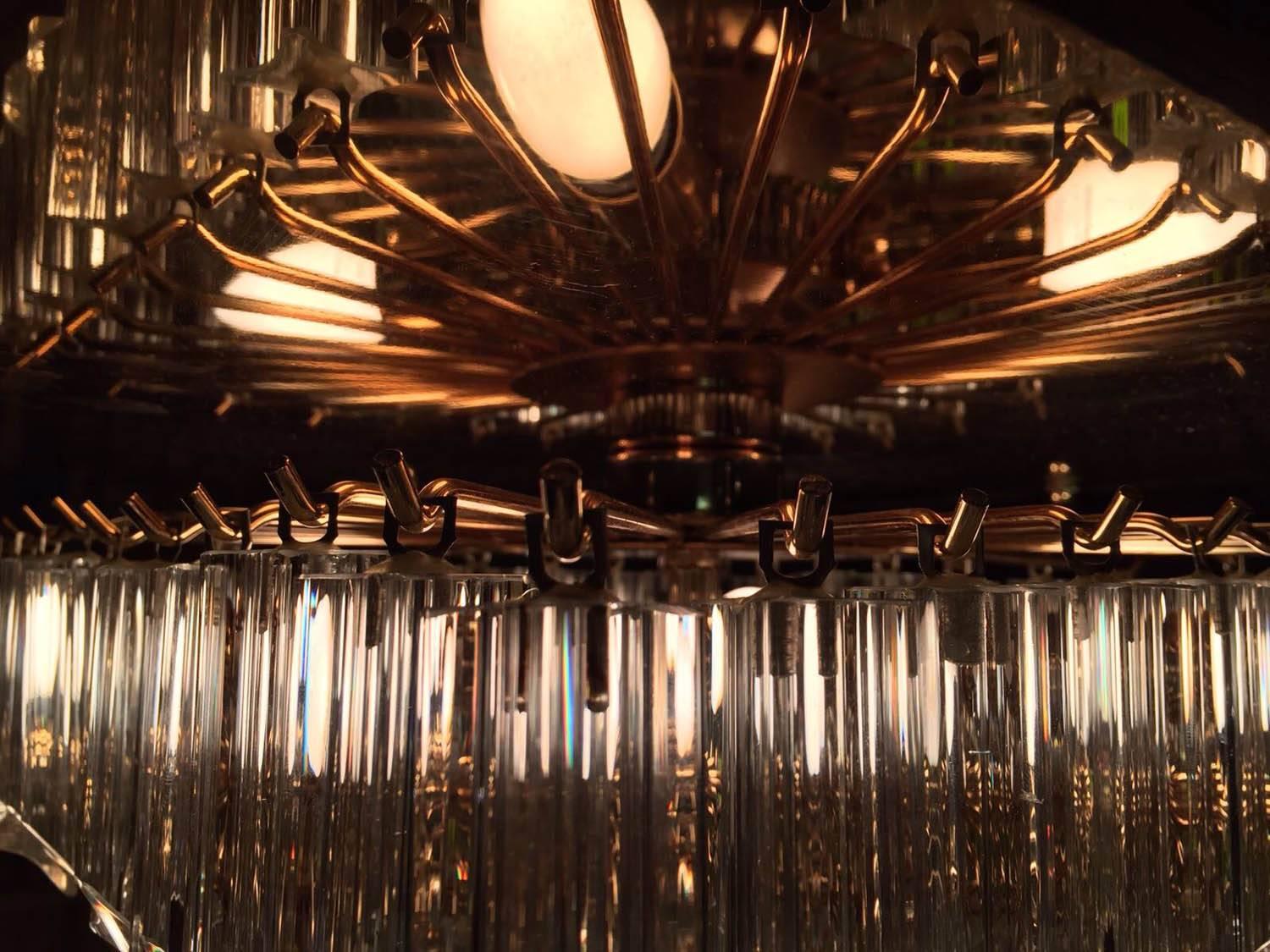 Mid-20th Century Murano Glass Prism and Gold Plafonnier Chandelier For Sale 1