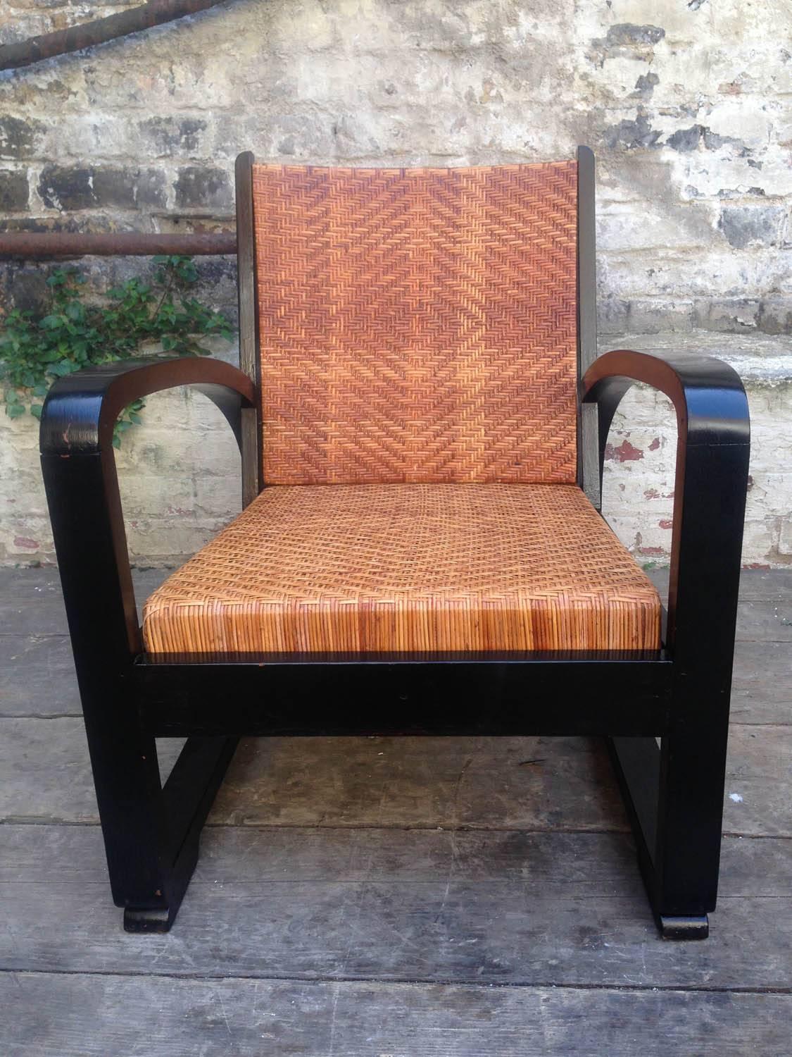 Mid-20th Century Set of Two Modernist Rattan Lounge Chairs In Good Condition For Sale In Hove, GB
