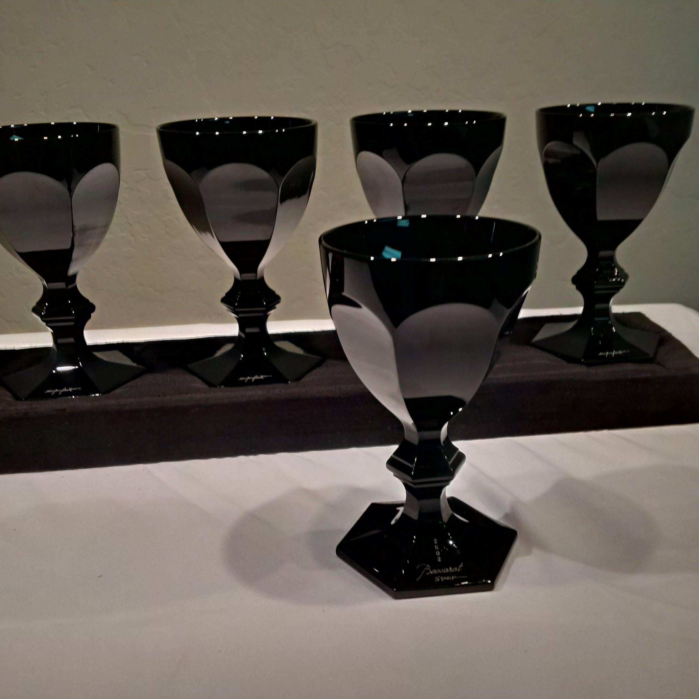 Philippe Starck Harcourt Dark Side Baccarat Black Crystal Wine Glass Collection In Good Condition In Phoenix, AZ