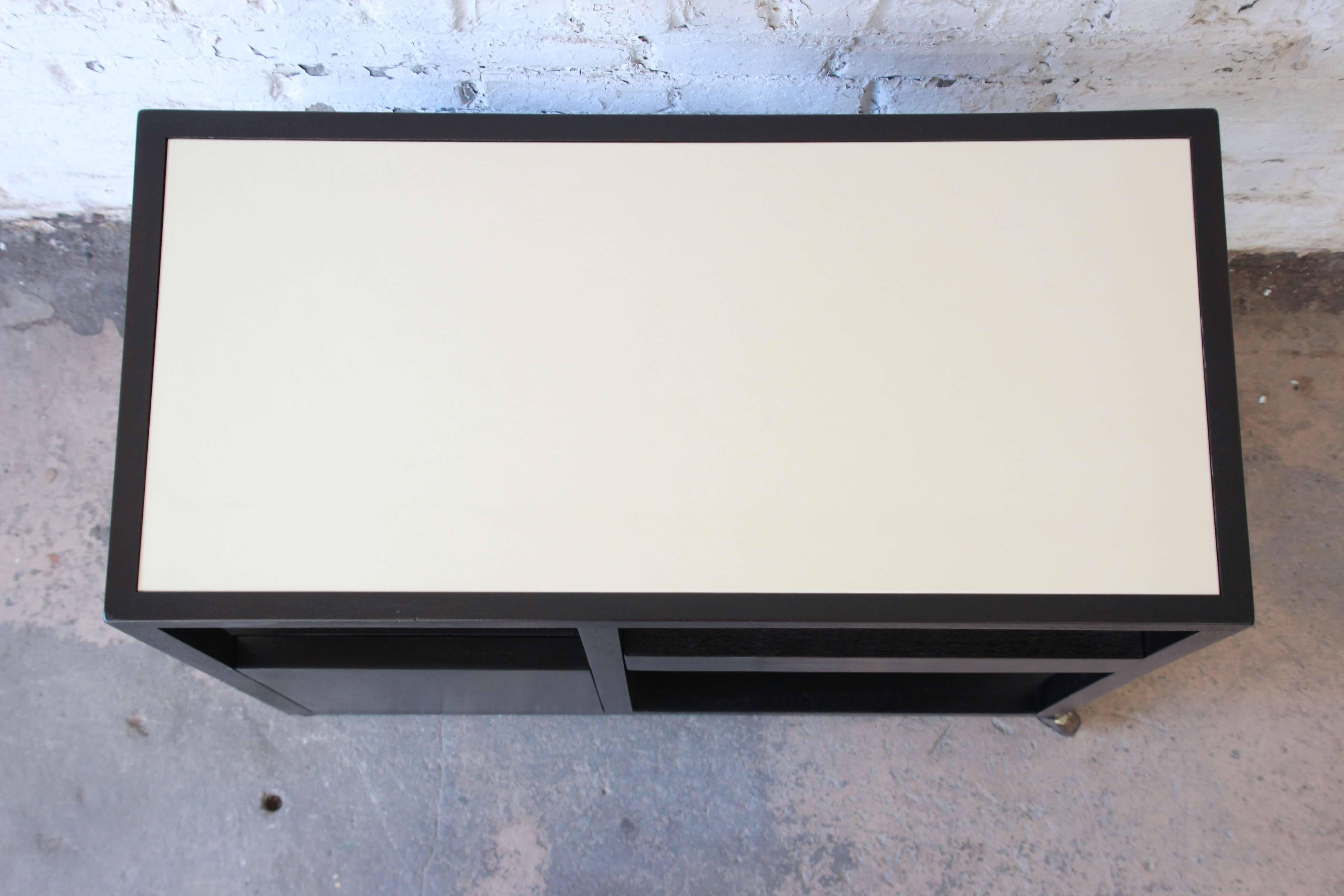 Harvey Probber Mid-Century Modern Ebonized Mahogany Bar Cart 4