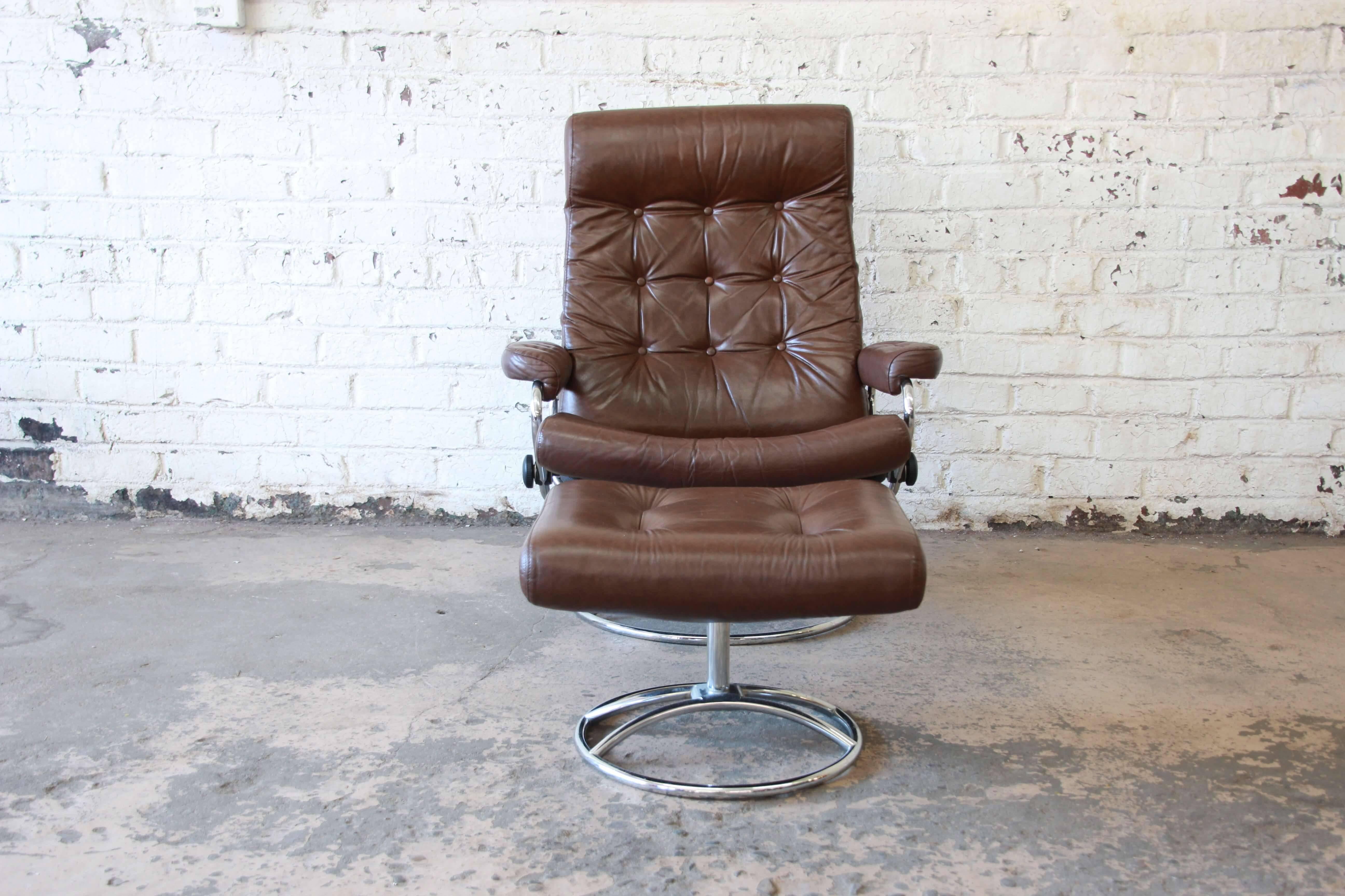 Norwegian Vintage Brown Leather Ekornes Stressless Lounge Chair with Ottoman