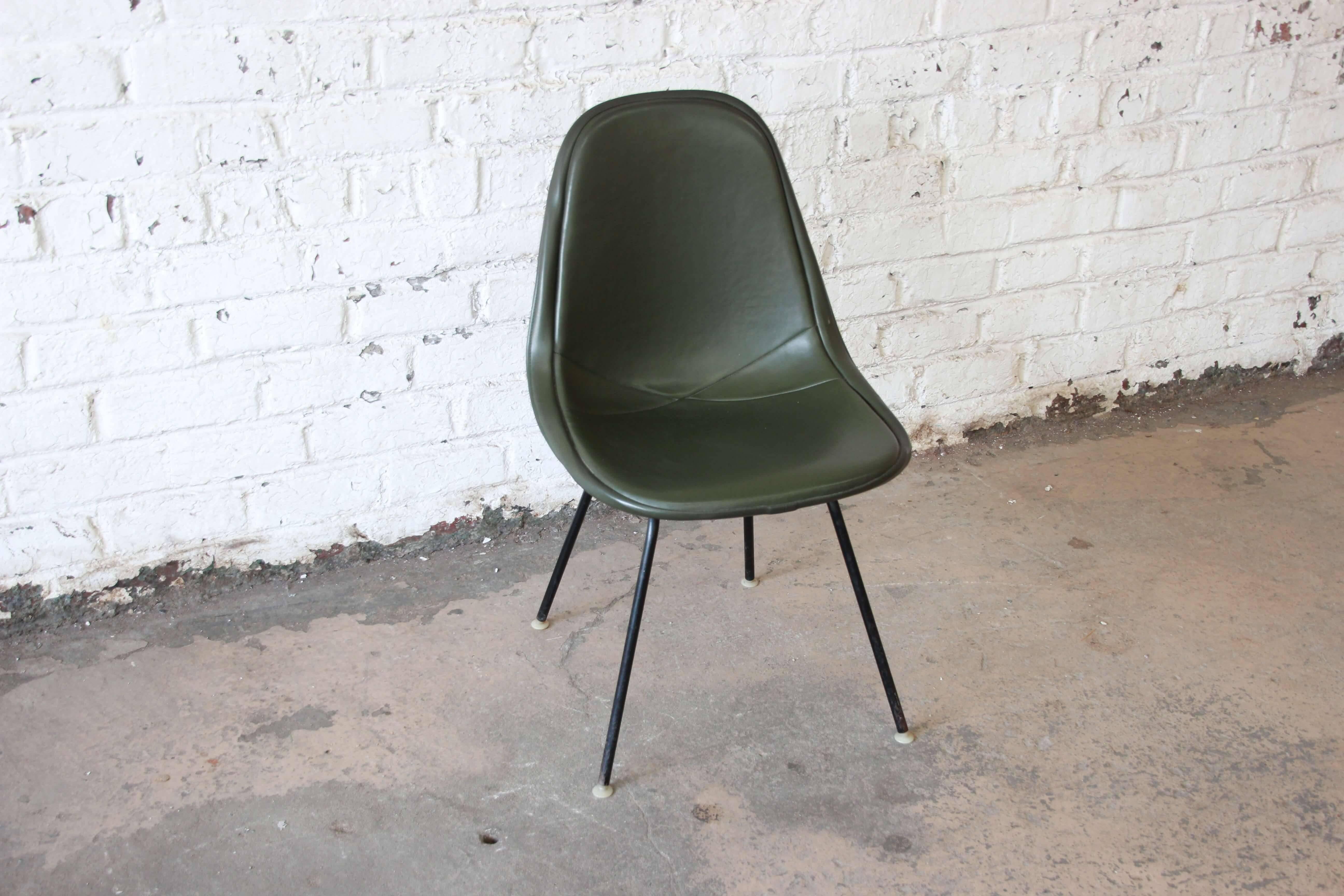 Mid-Century Modern Original Eames for Herman Miller DKX-1 Side Chair in Army Green Vinyl, 1960s