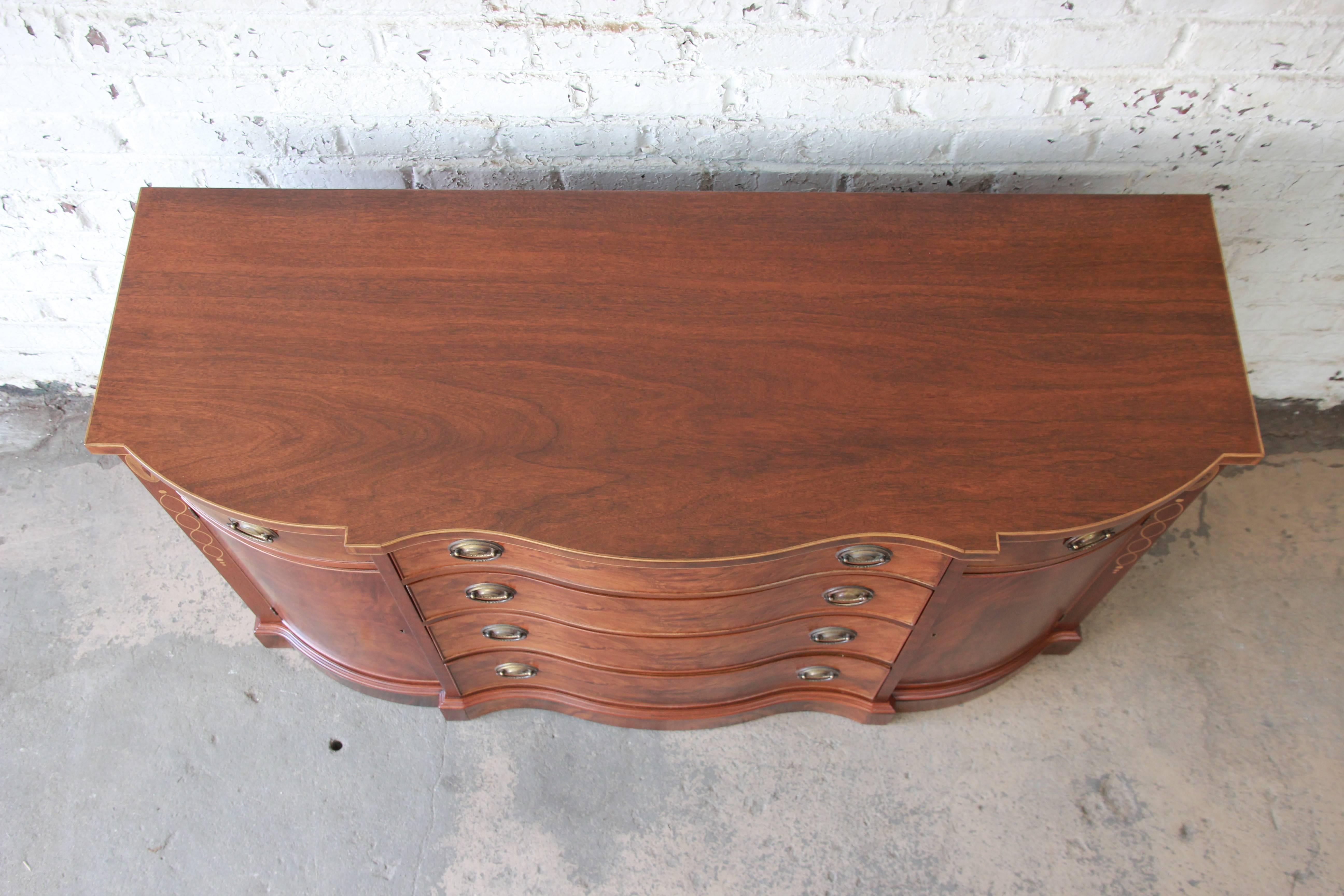 Drexel Furniture Wallace Nutting Collection Inlaid Walnut Sideboard Buffet In Excellent Condition In South Bend, IN
