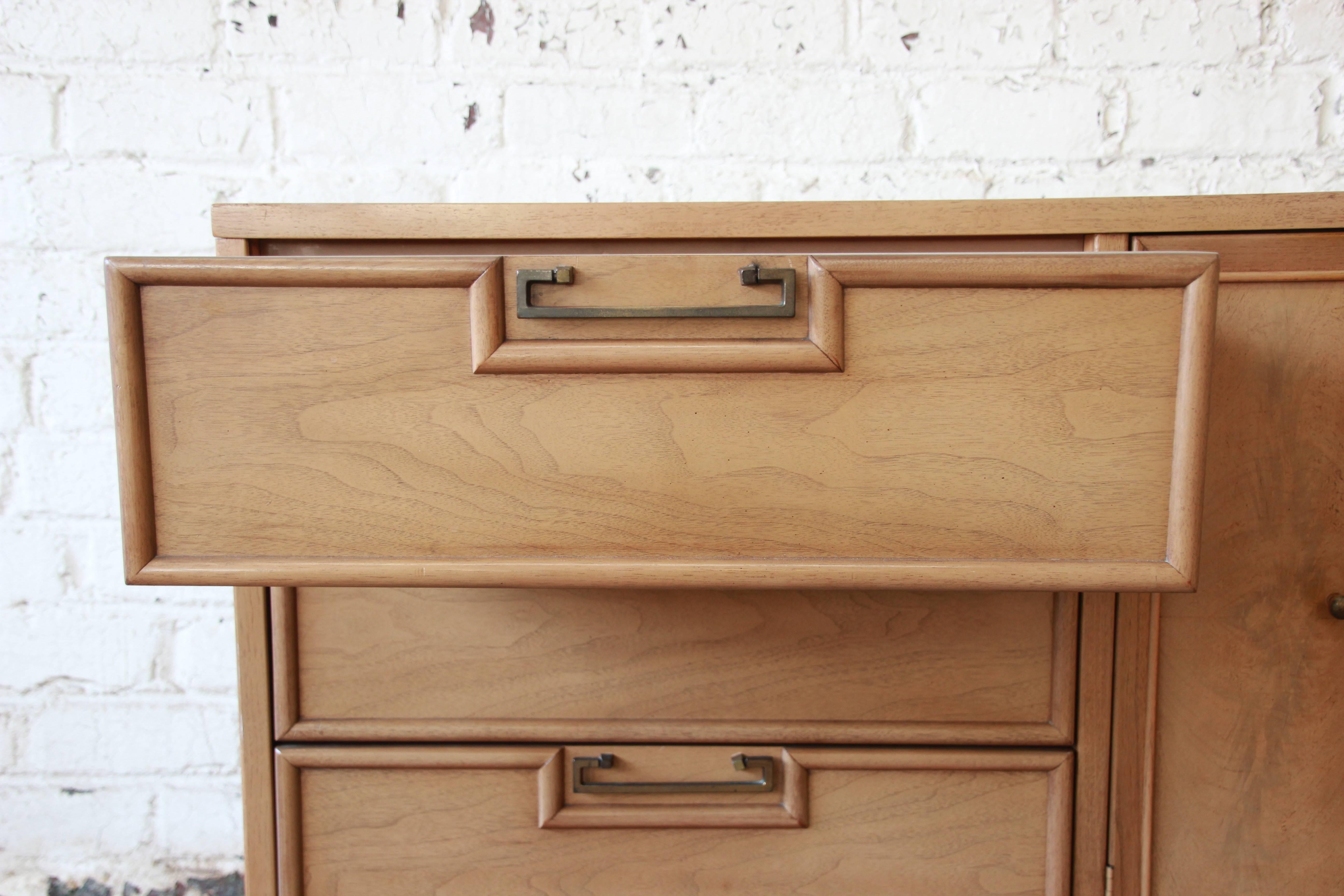 Hollywood Regency Mid-Century Chinoiserie Credenza by Merton Gershun In Excellent Condition In South Bend, IN