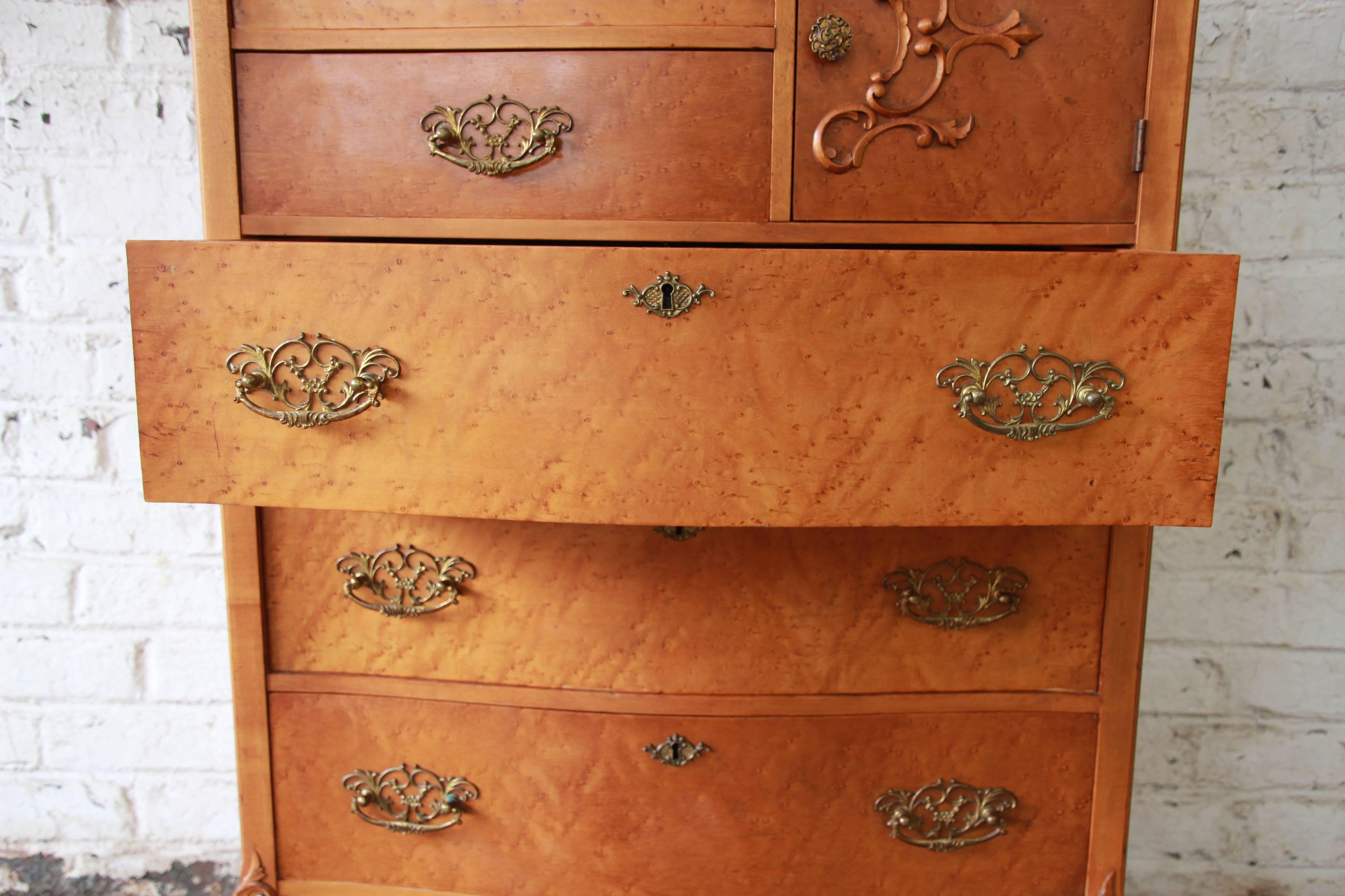 Victorian Early Widdicomb Furniture Co. Bird's-Eye Maple Highboy Dresser, circa 1900